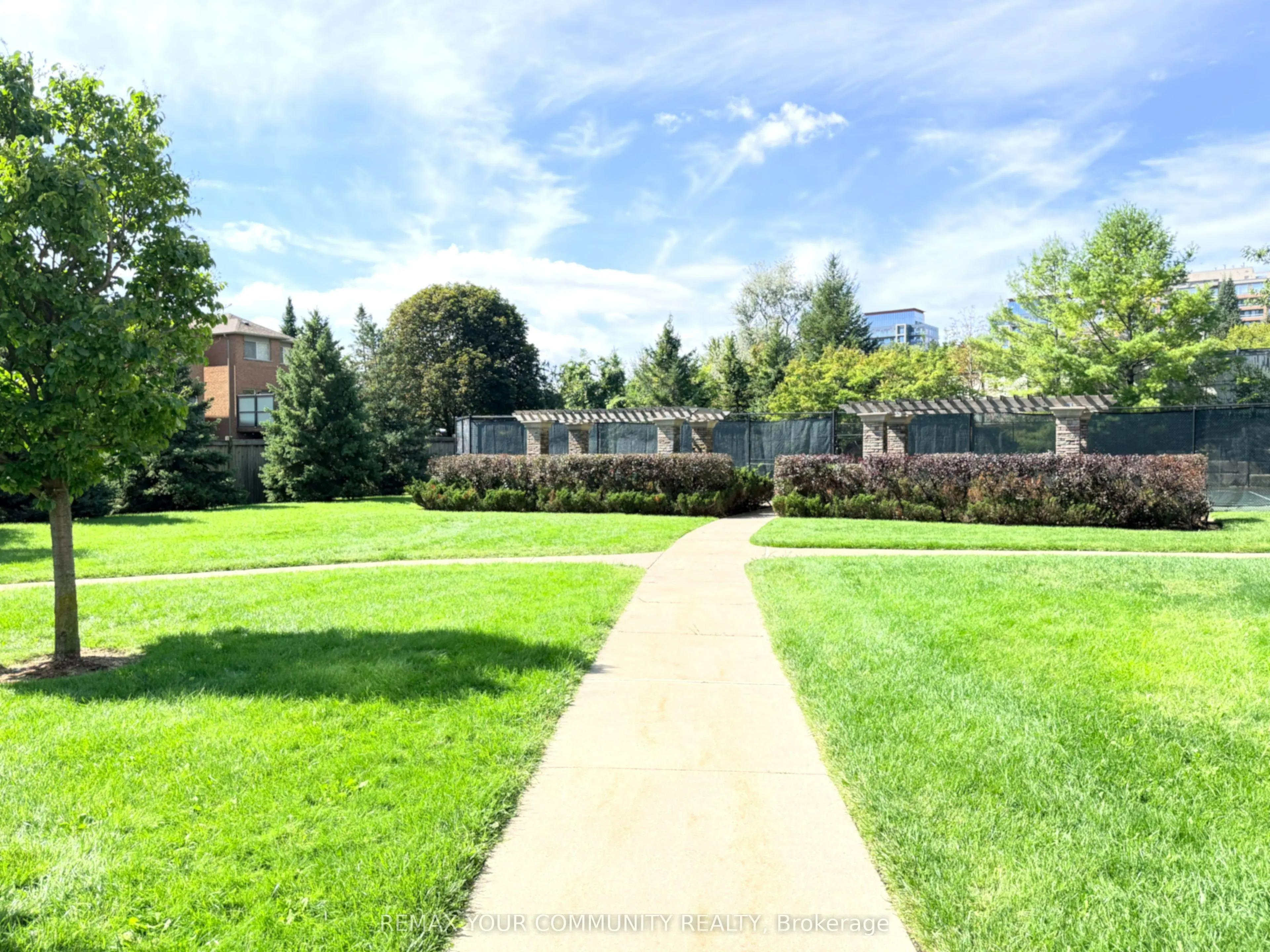 330 Red Maple Road #311