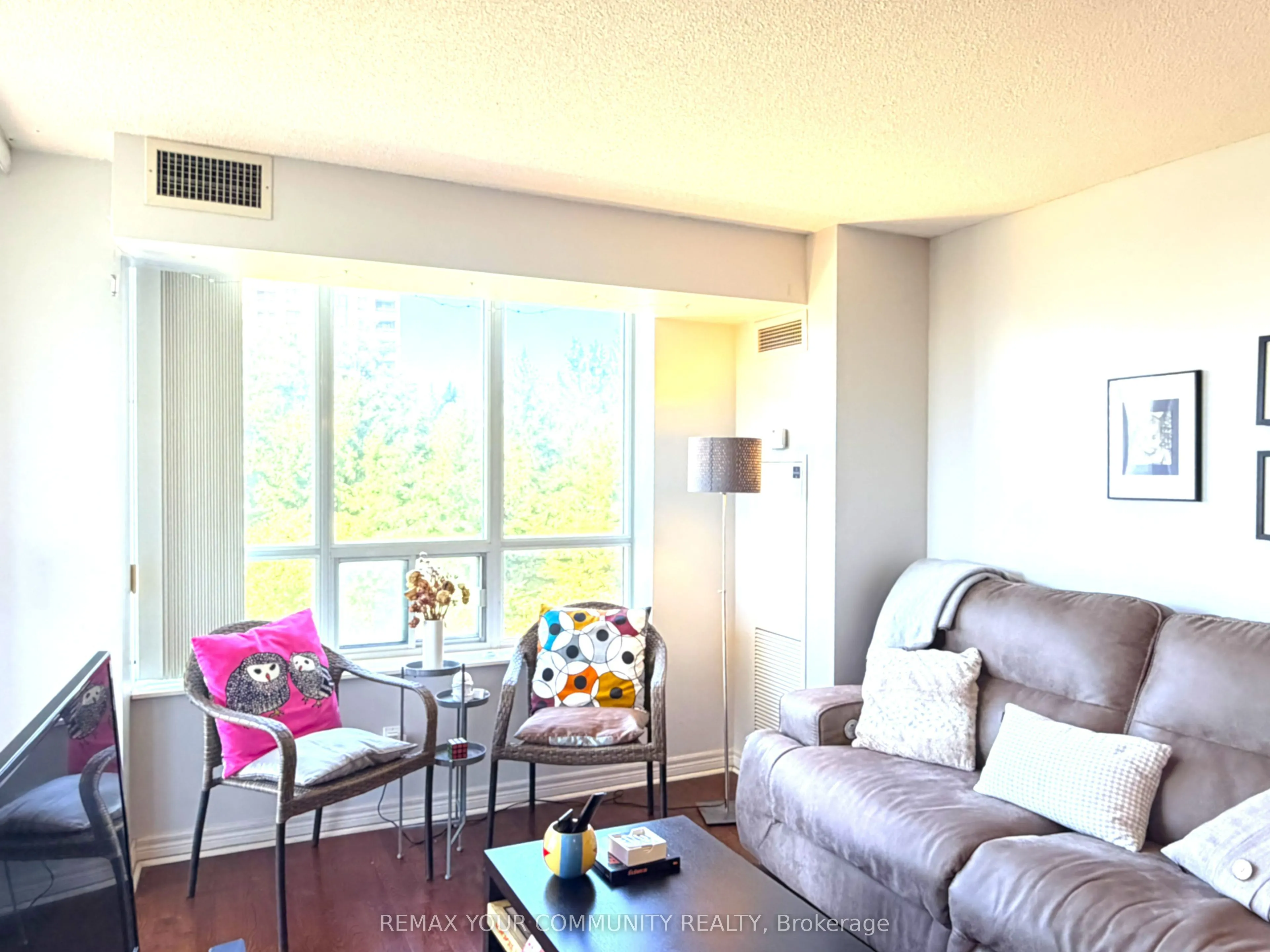 330 Red Maple Road #311