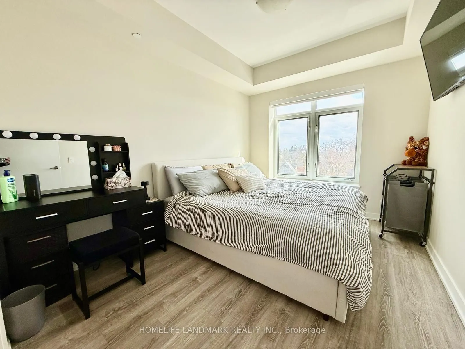 6235 Main Street #415