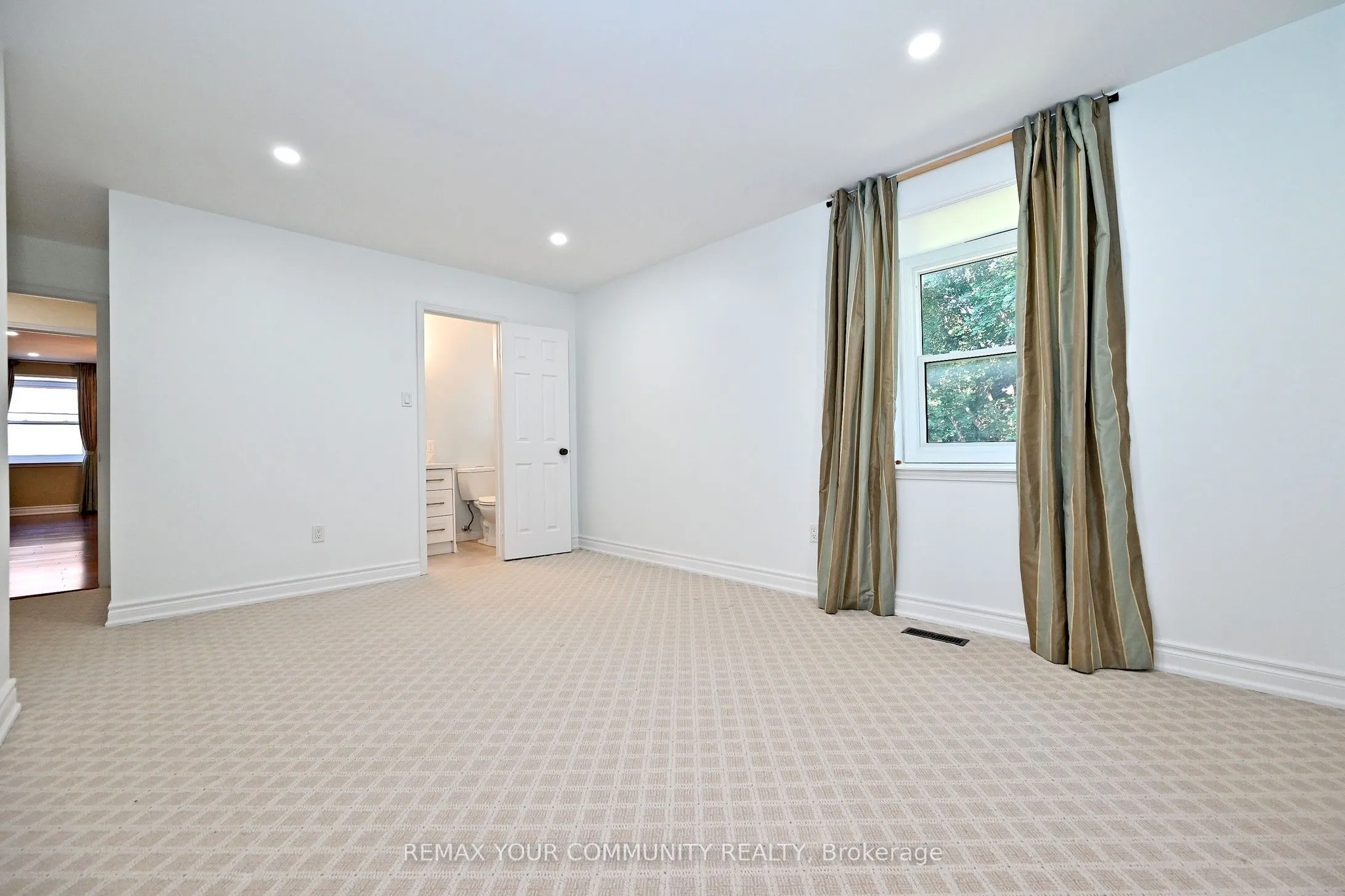 88 Cambridge Crescent