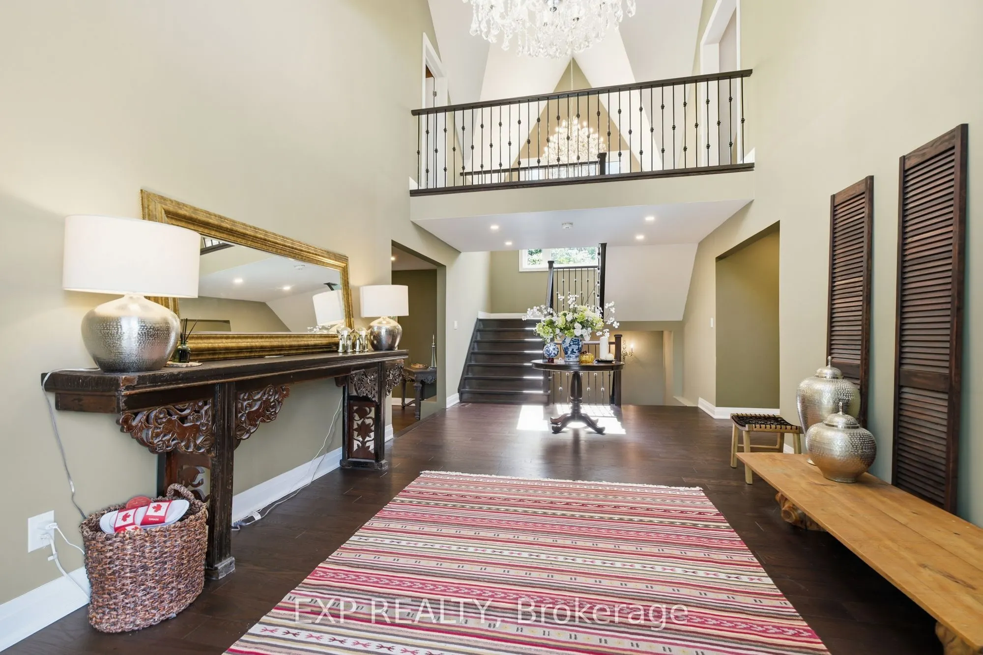 1785 Davis Drive W