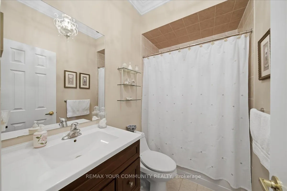 51 Tonner Crescent