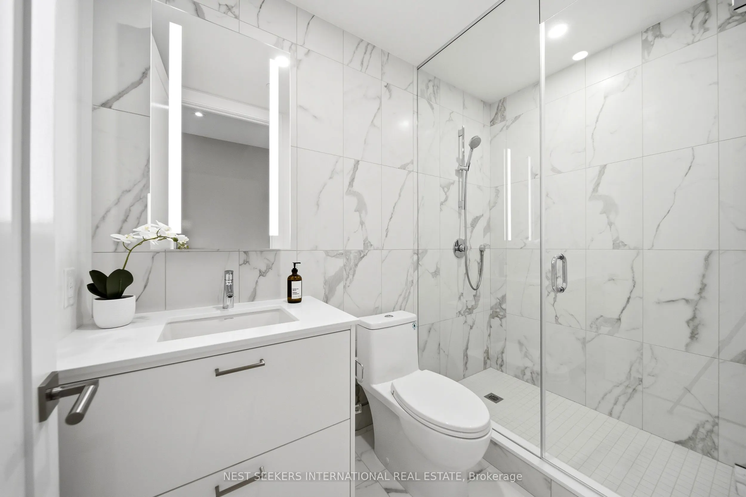 399 Royal Orchard Boulevard #217