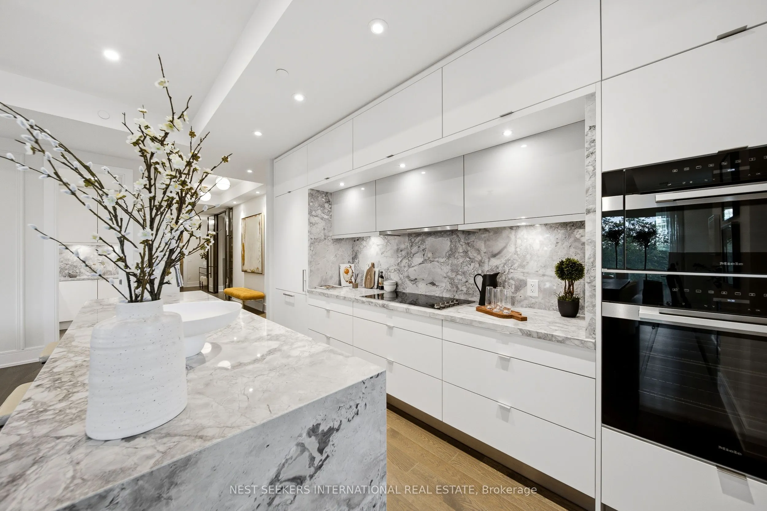 399 Royal Orchard Boulevard #217