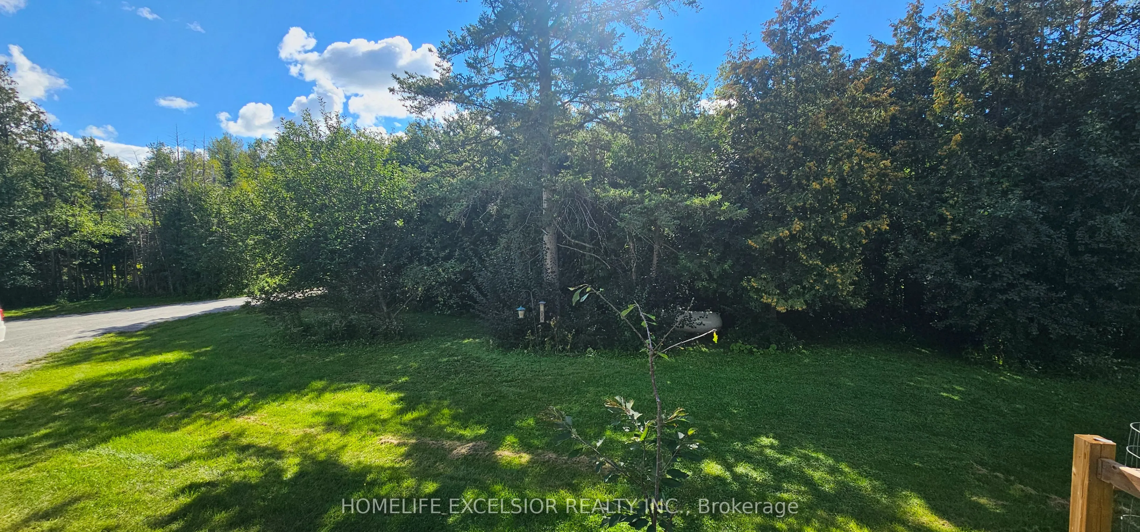 22823 Weirs Side Road