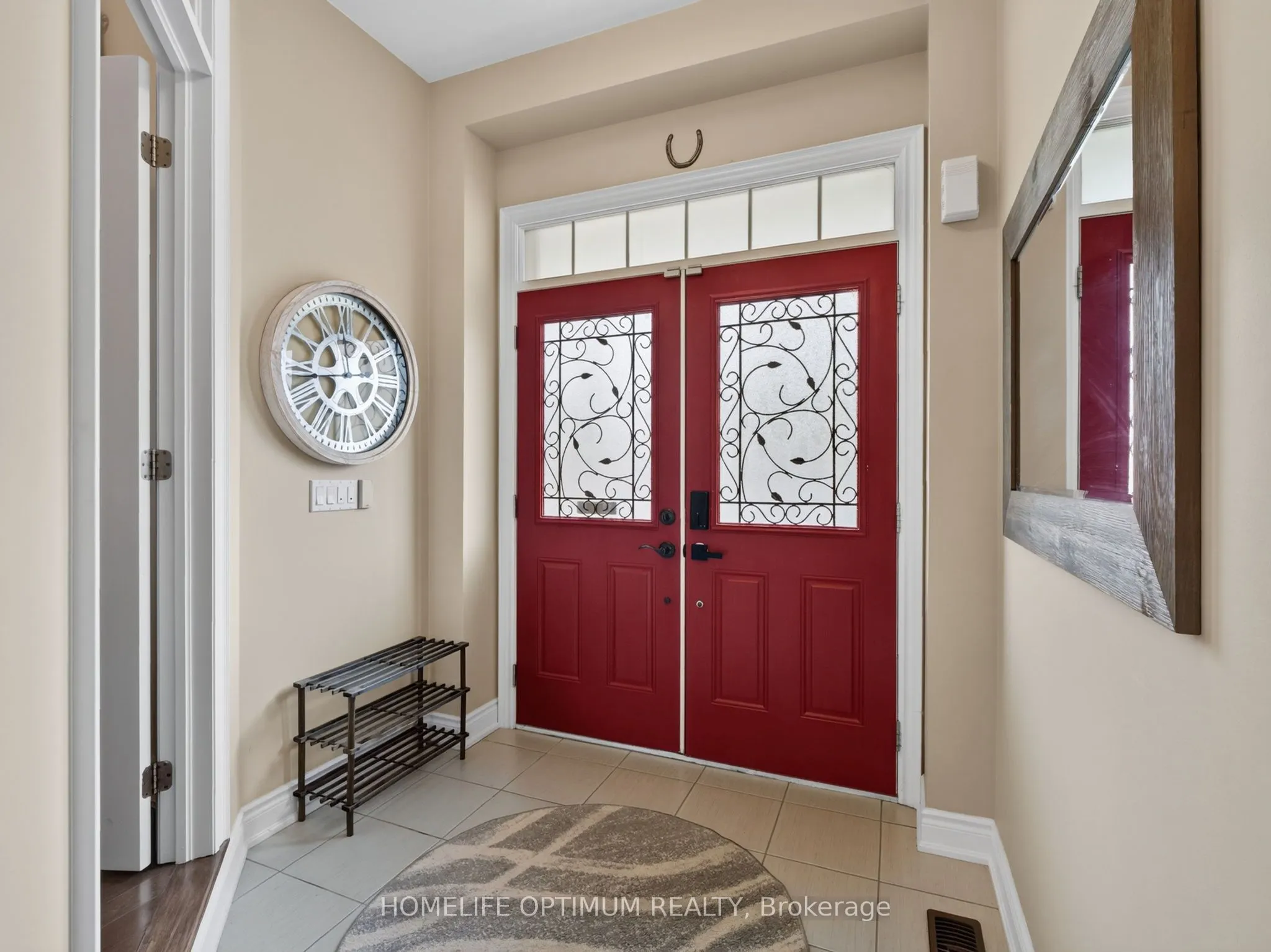 83 Strachan Trail