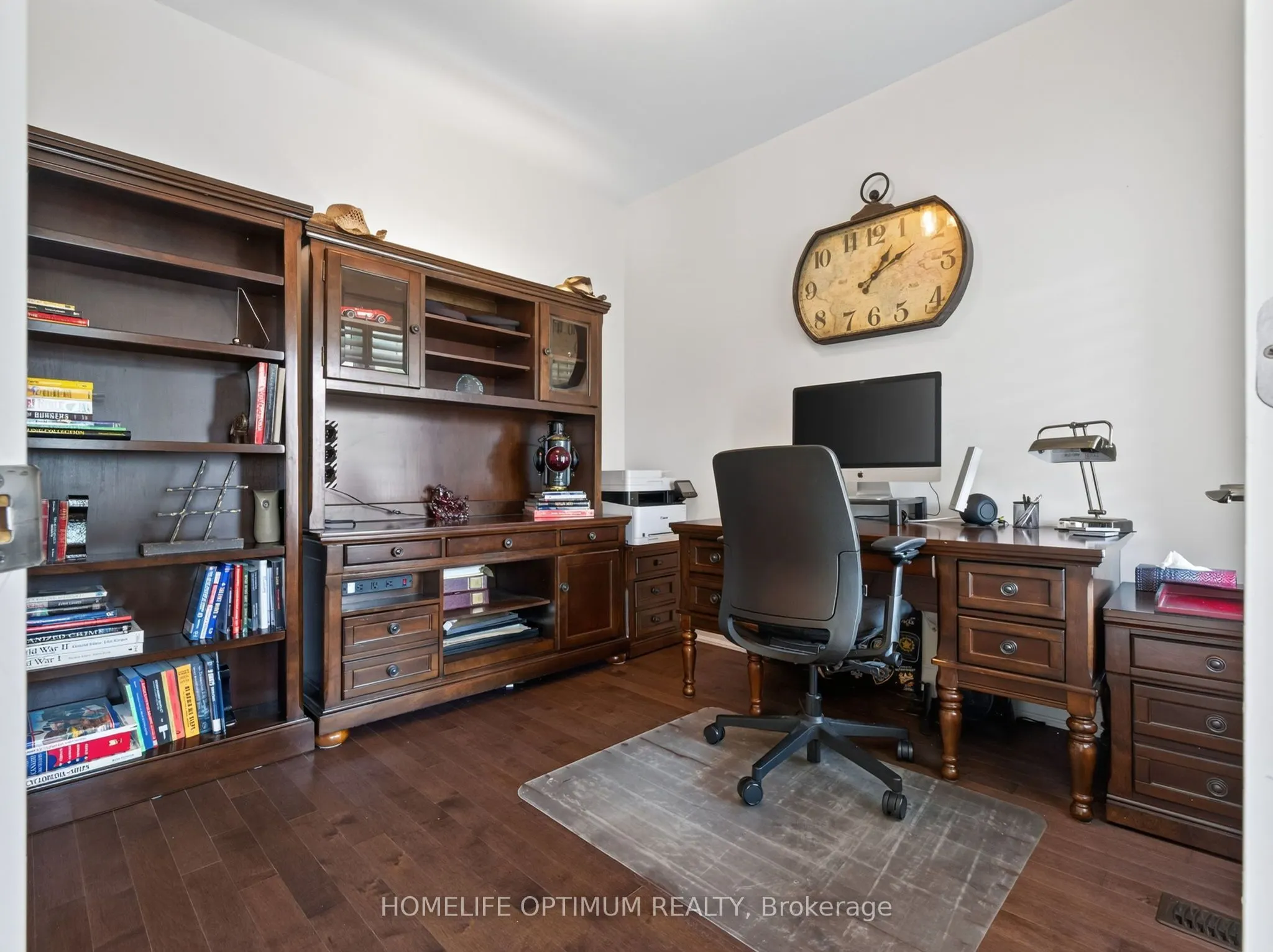 83 Strachan Trail