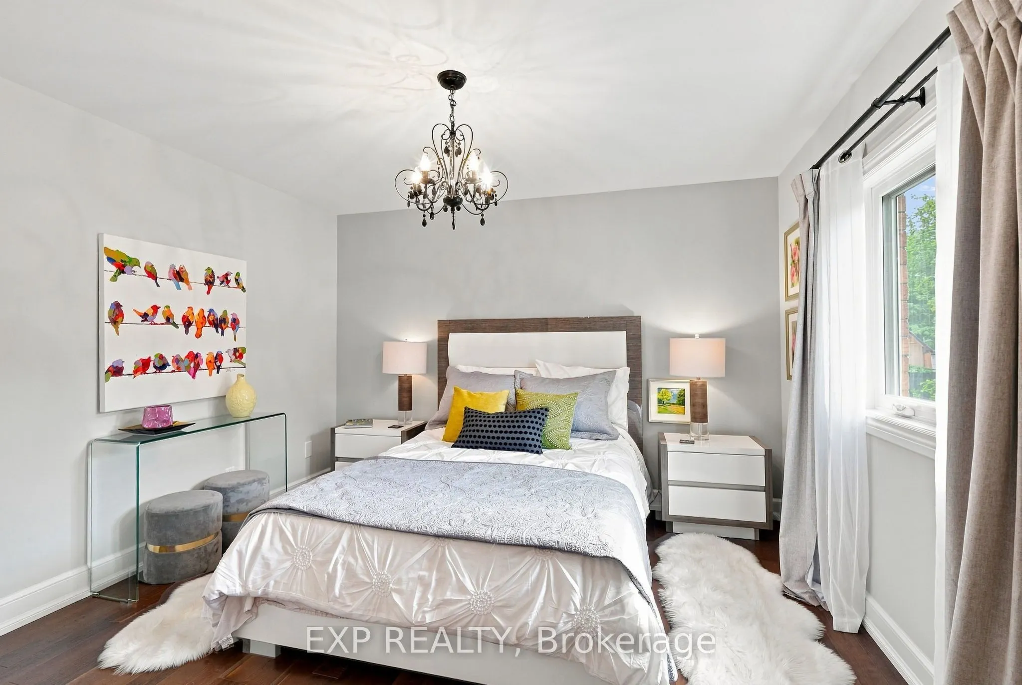 655 Culler Mews