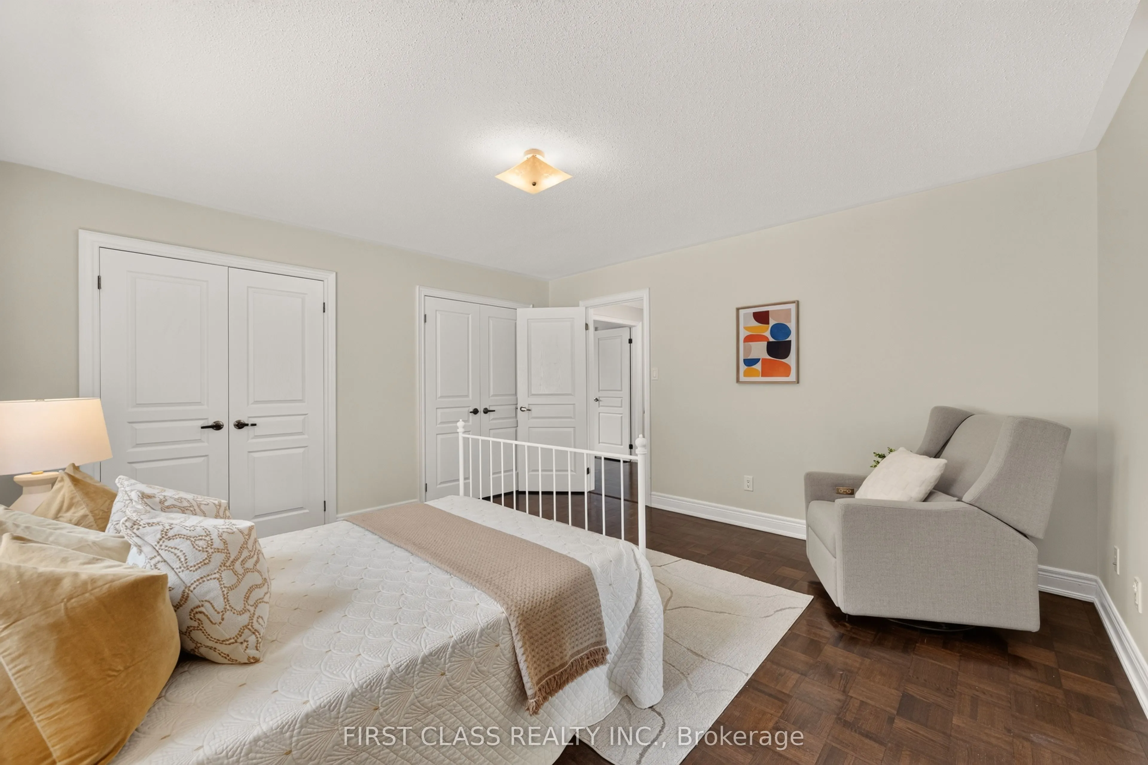 23 Lady Karen Crescent