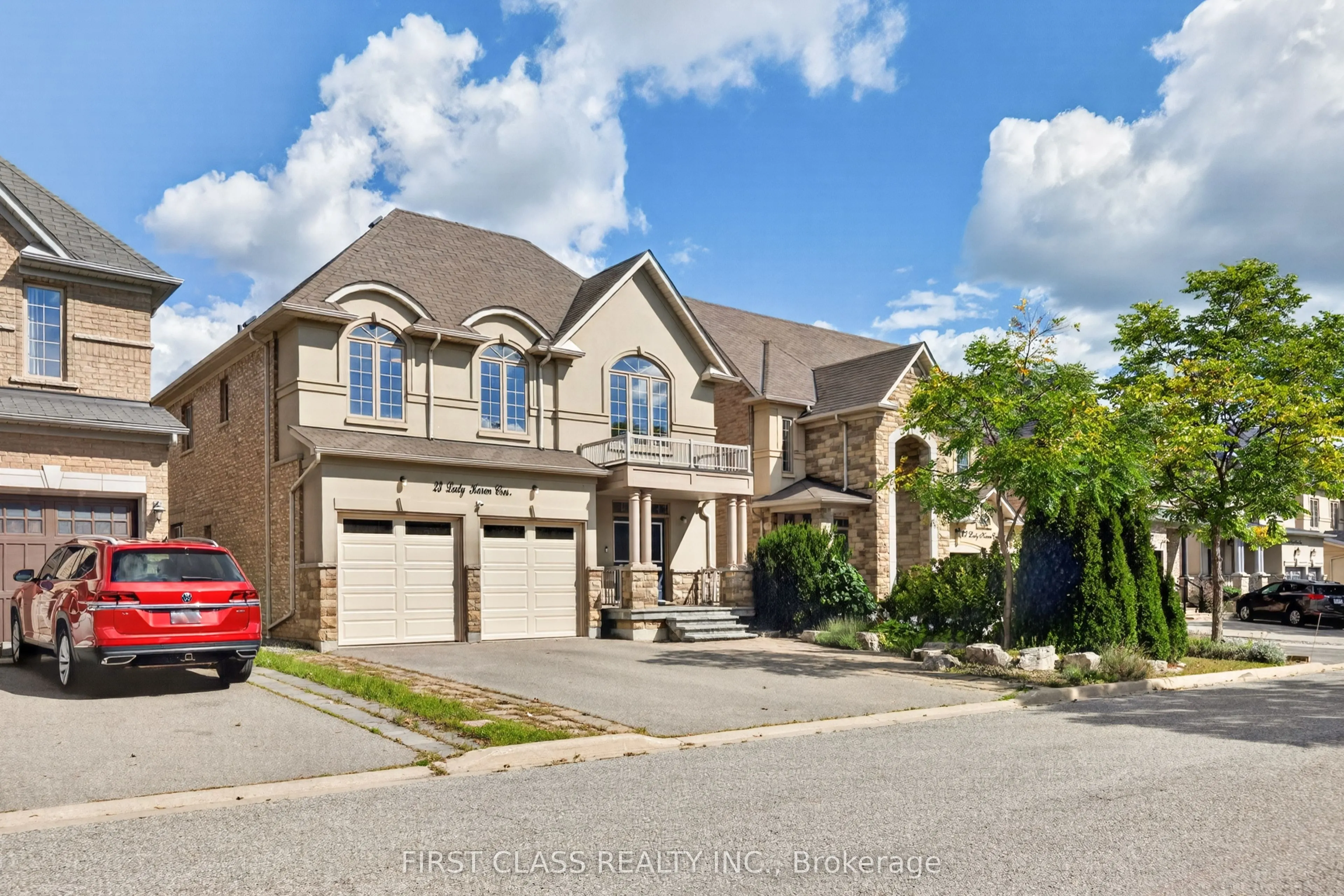 23 Lady Karen Crescent