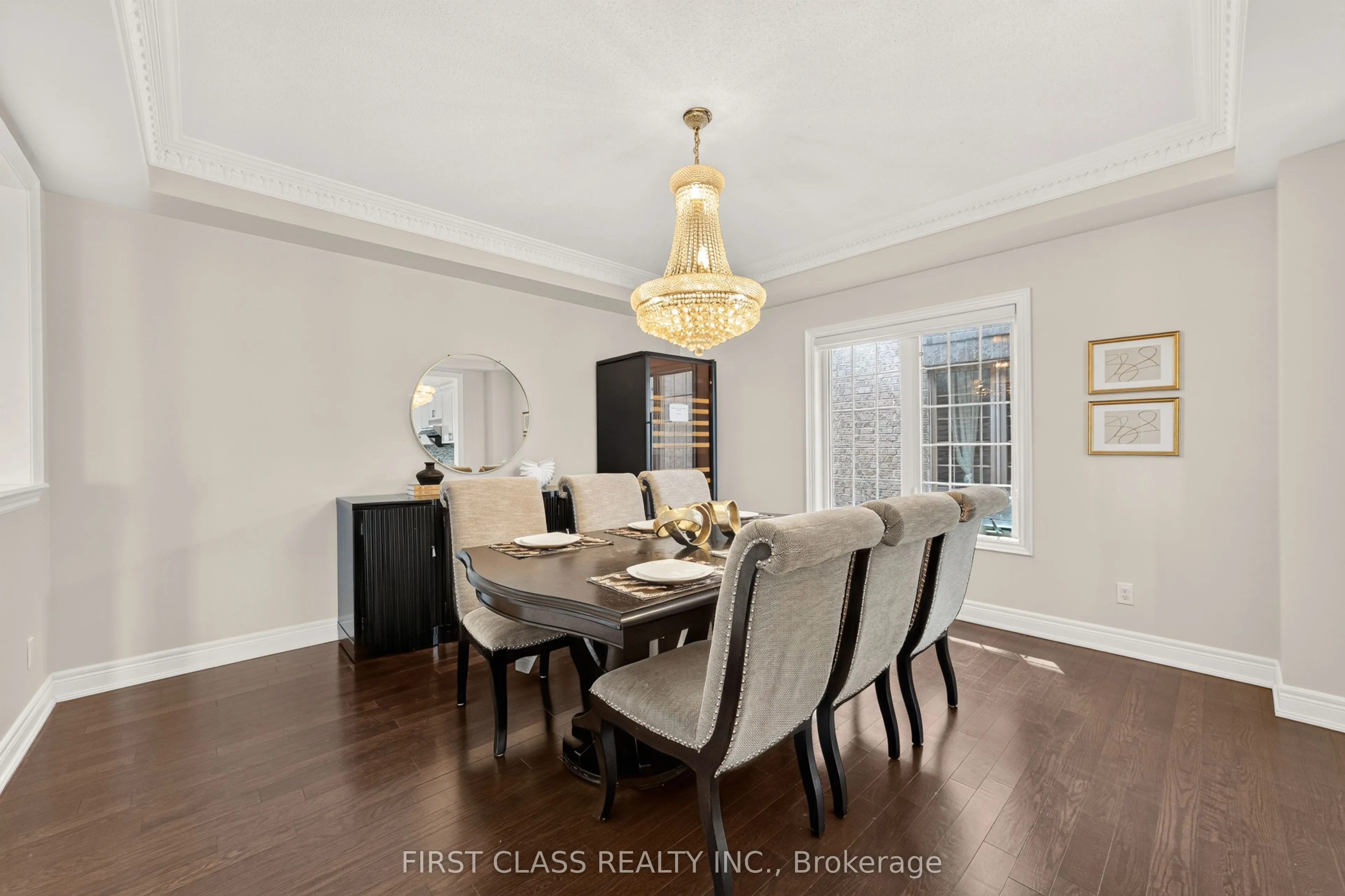 23 Lady Karen Crescent