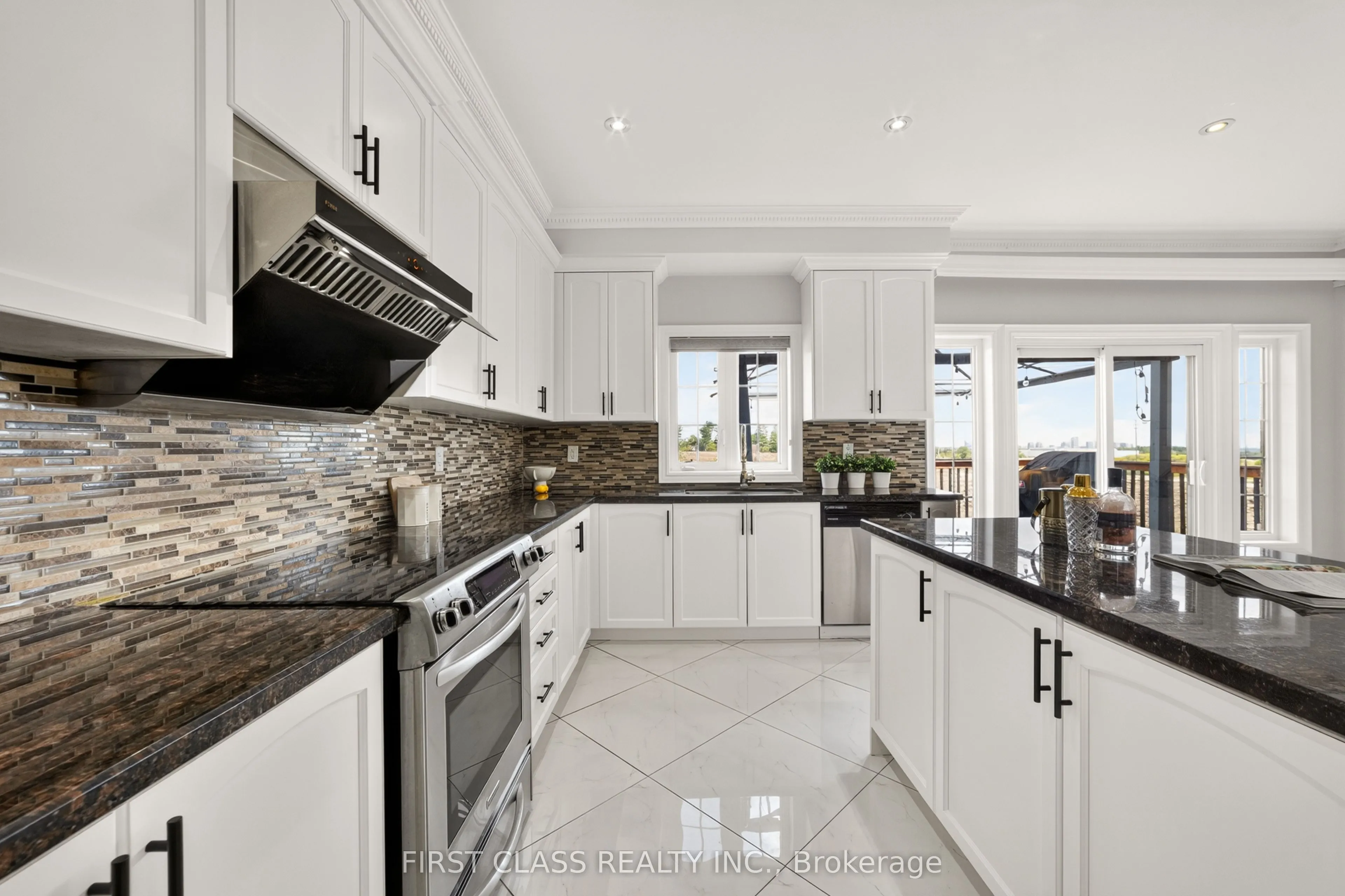 23 Lady Karen Crescent