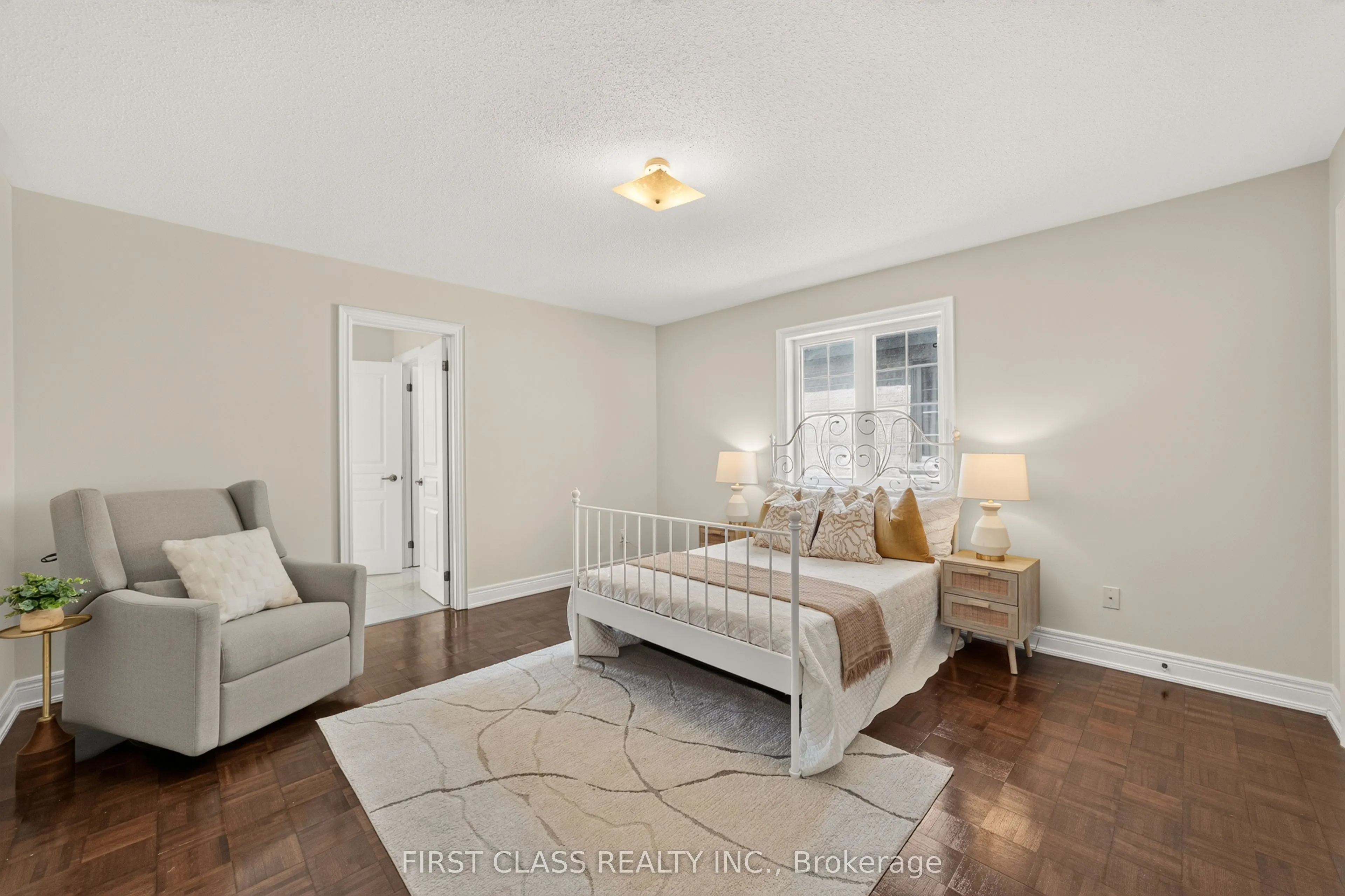 23 Lady Karen Crescent