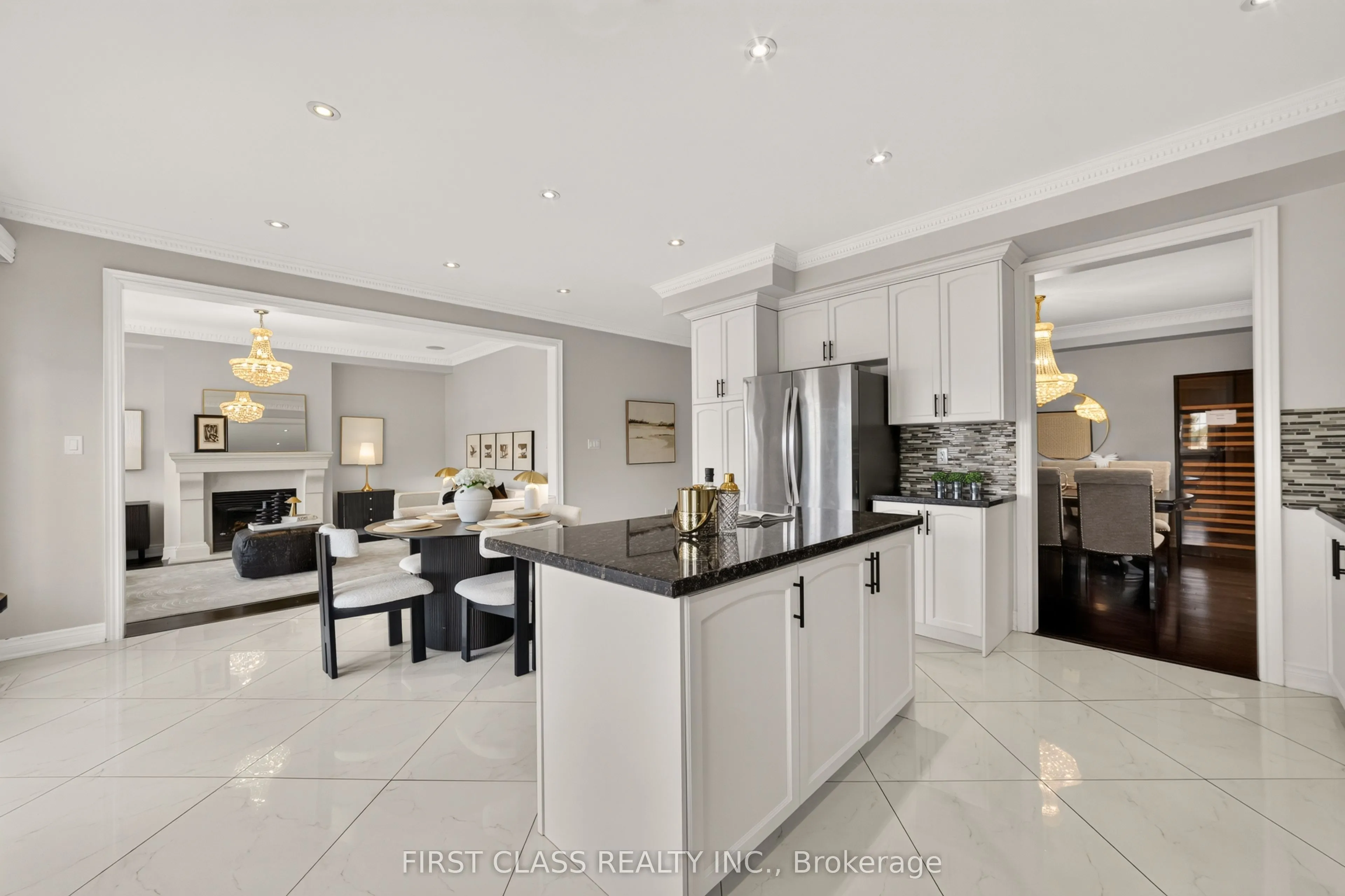 23 Lady Karen Crescent