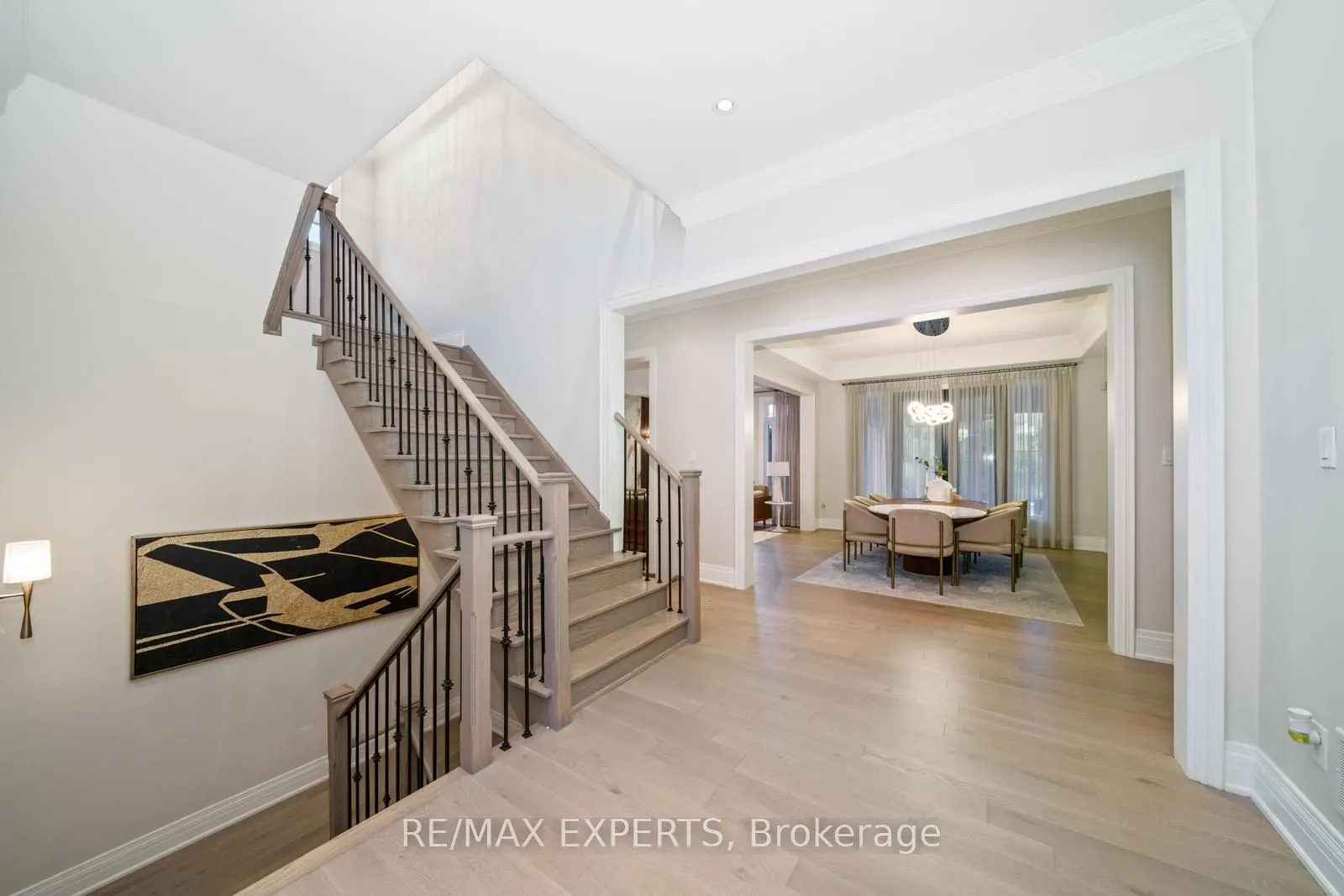 32 James Stokes Court