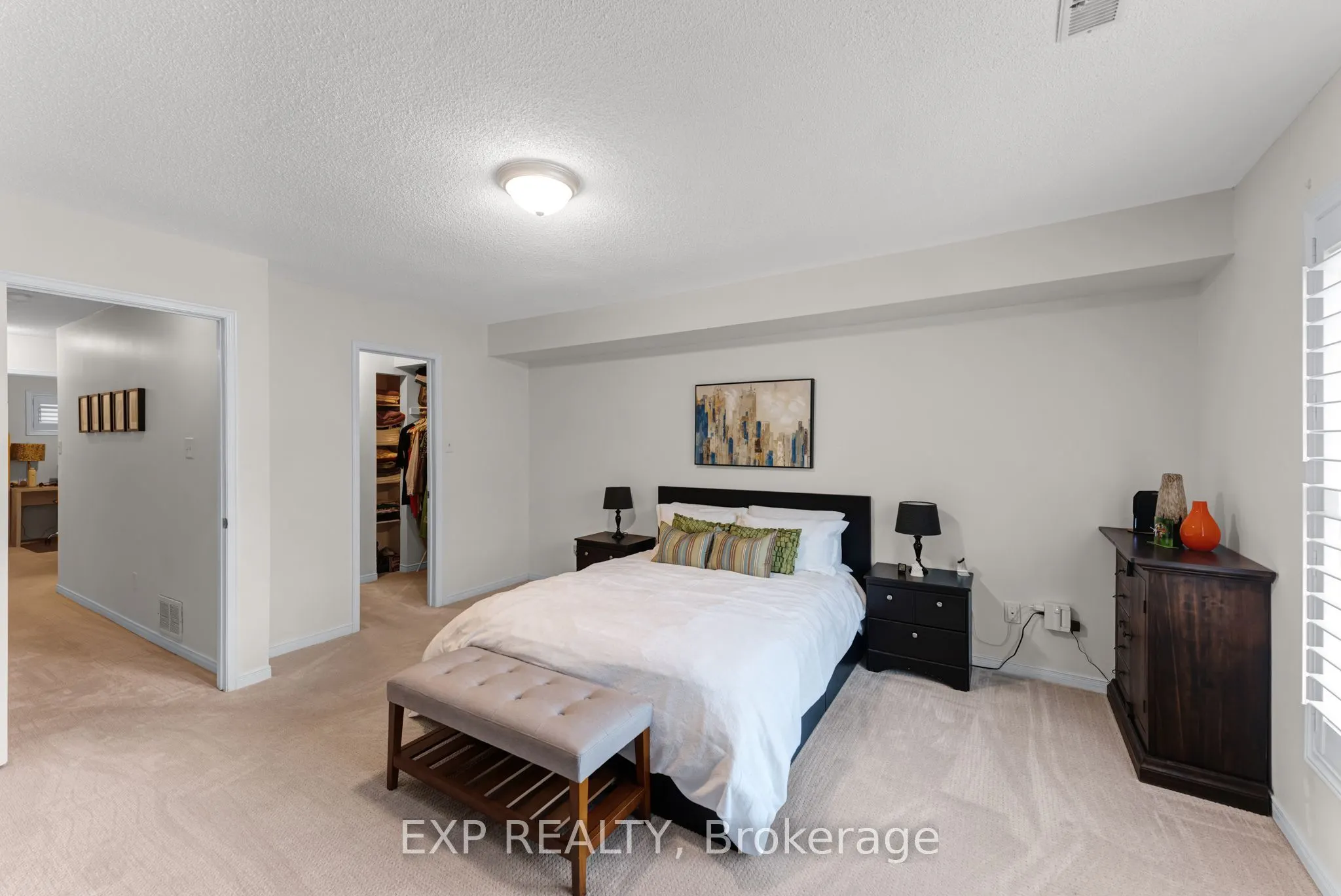 115 Main Street S #28
