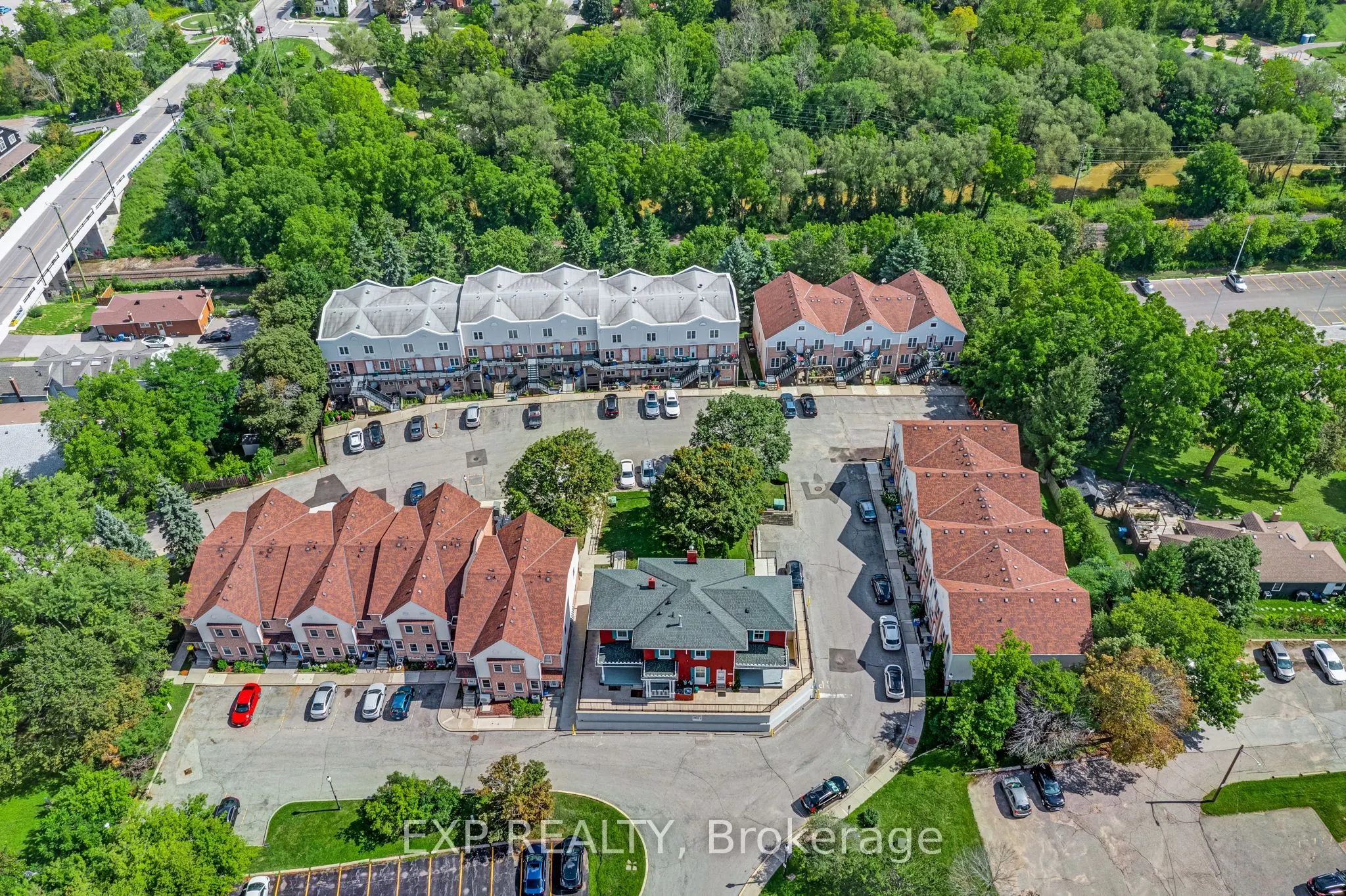 115 Main Street S #28