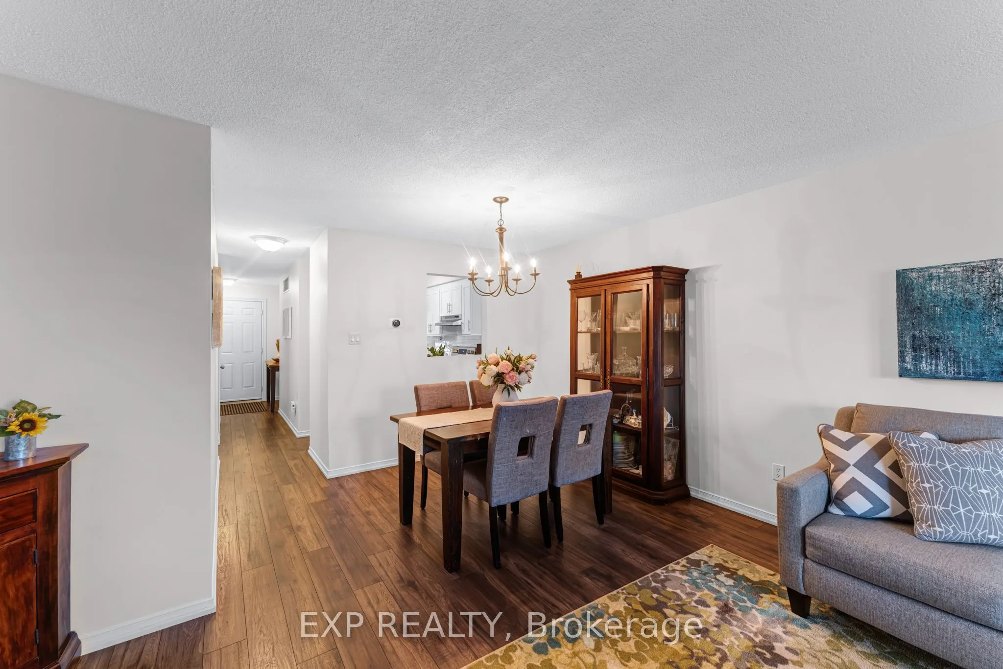 115 Main Street S #28