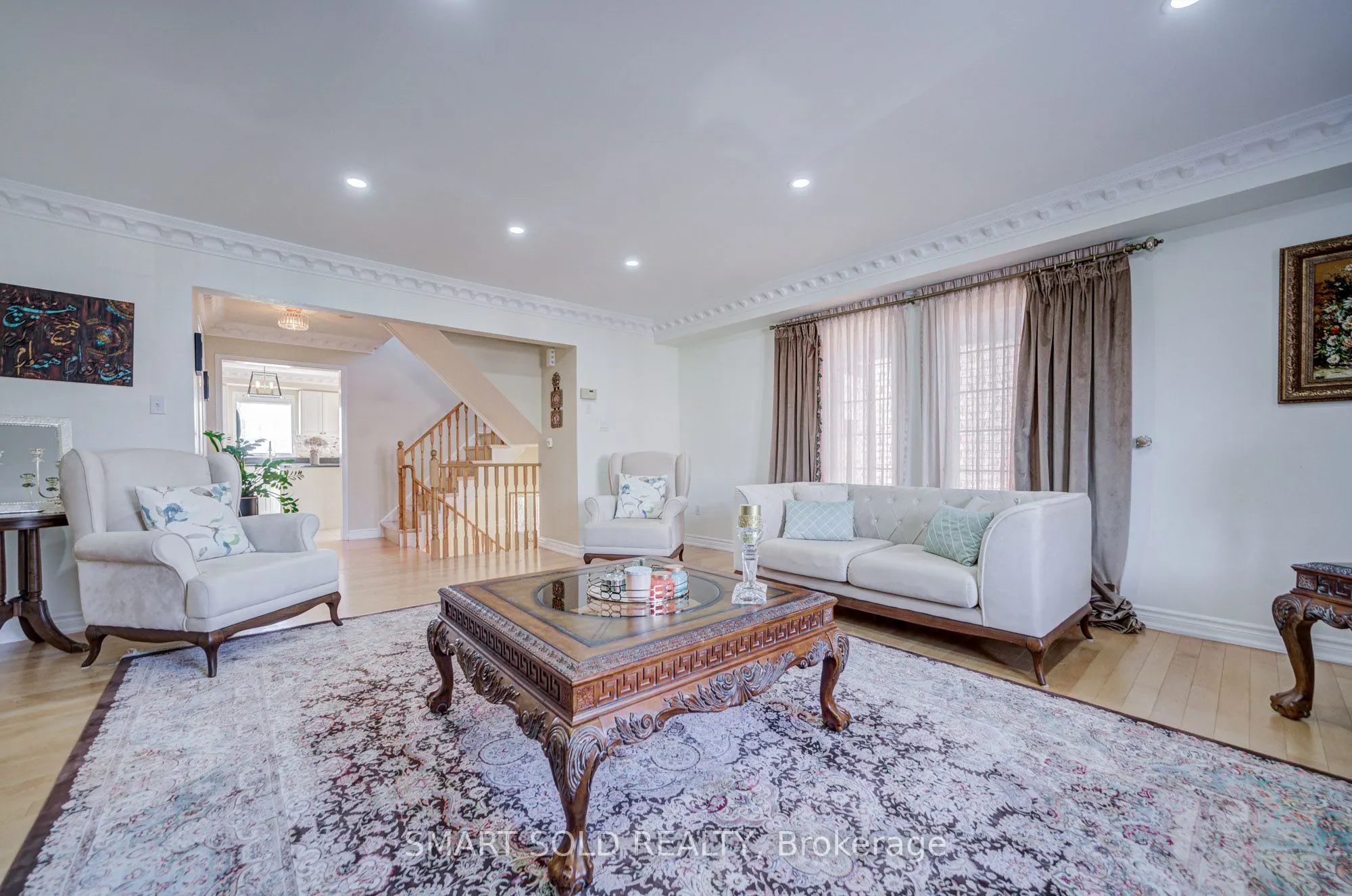 6 Sugarforest Drive