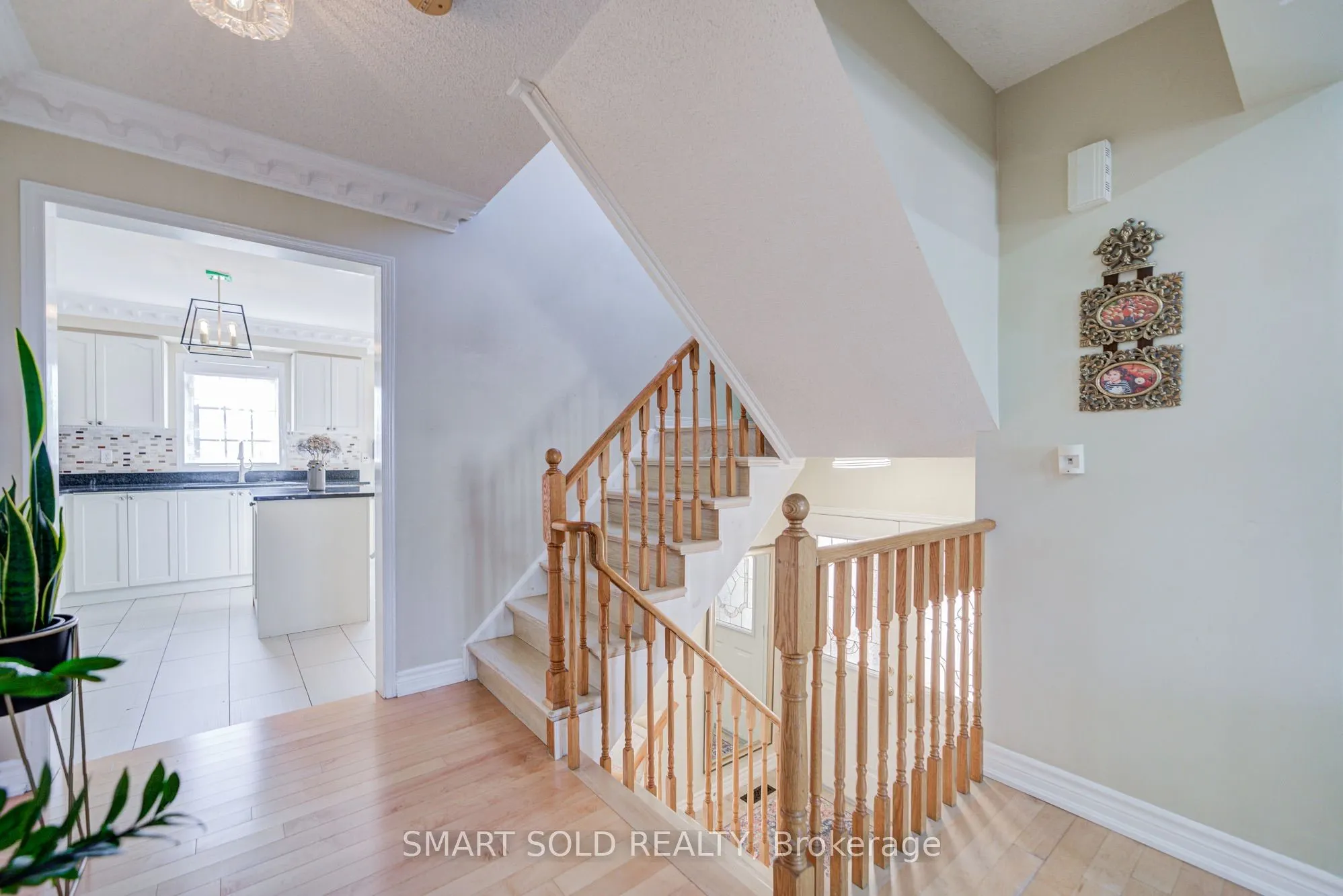 6 Sugarforest Drive