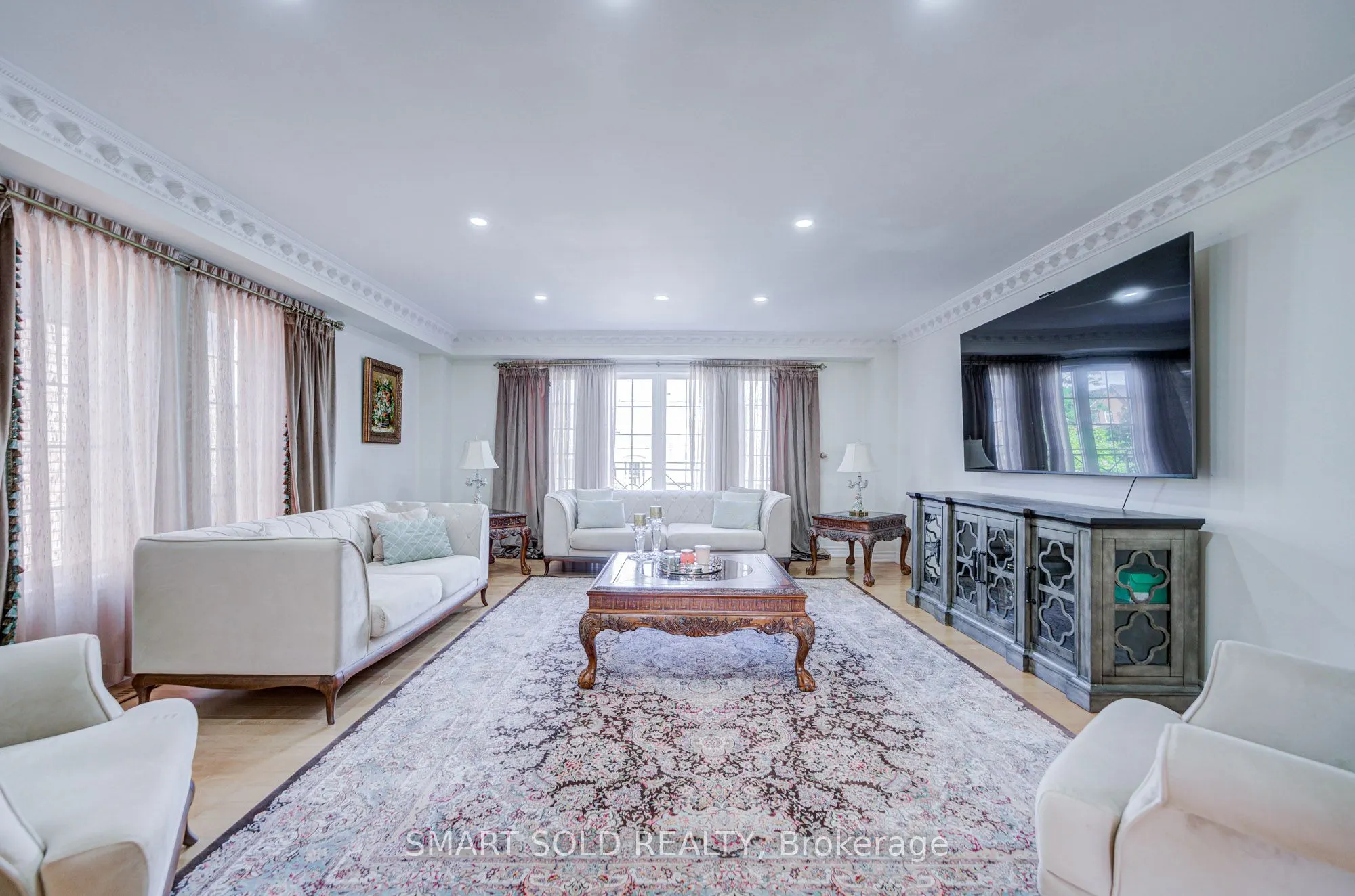 6 Sugarforest Drive