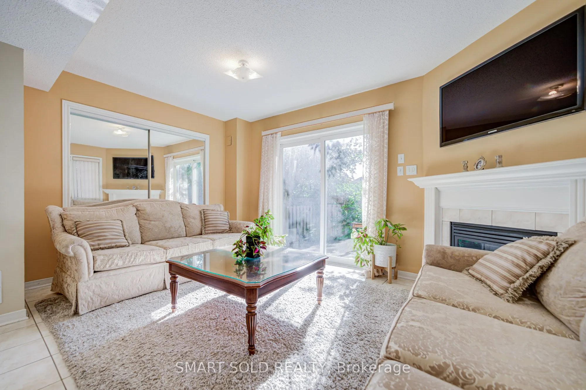 6 Sugarforest Drive