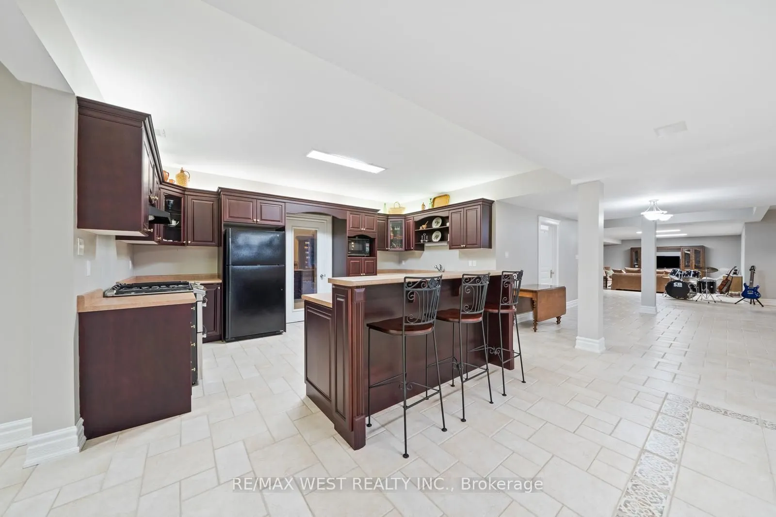 5775 Kirby Road