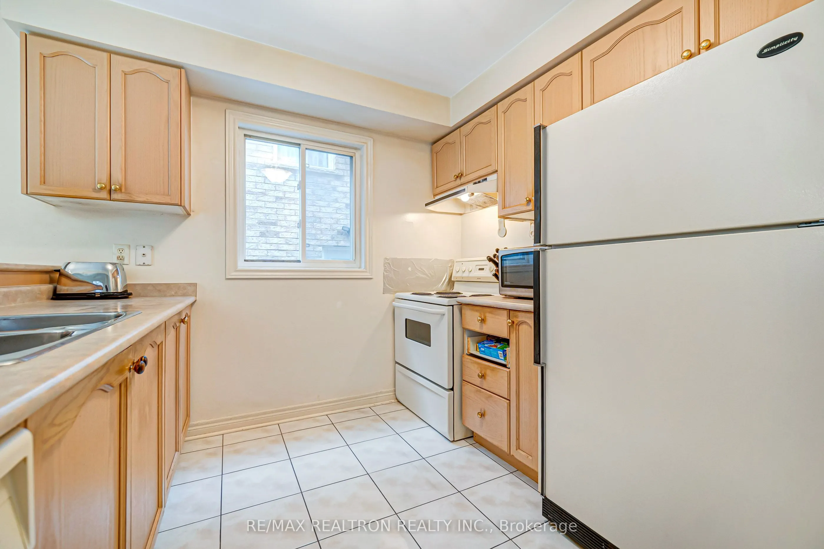 195 Kale Crescent