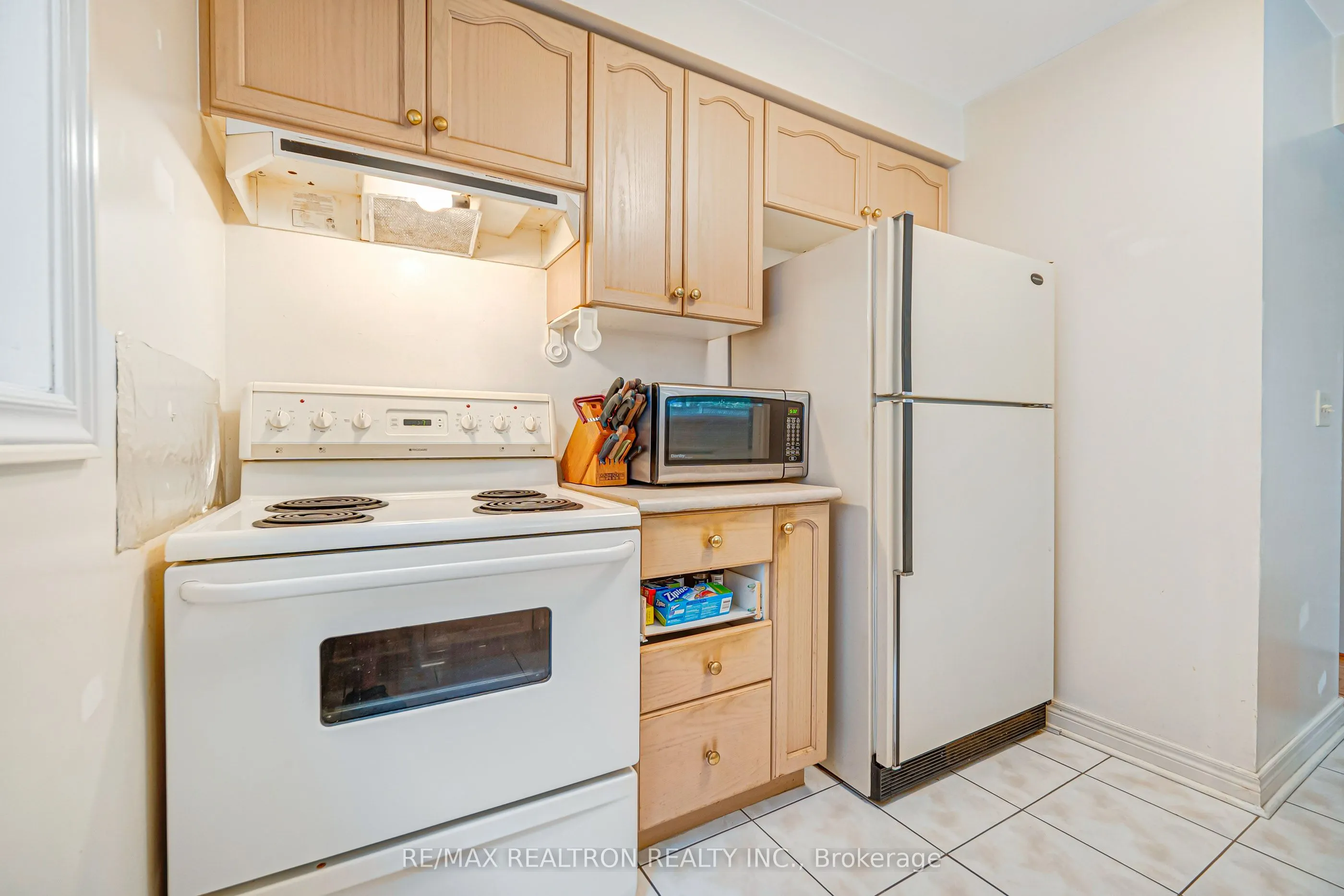 195 Kale Crescent