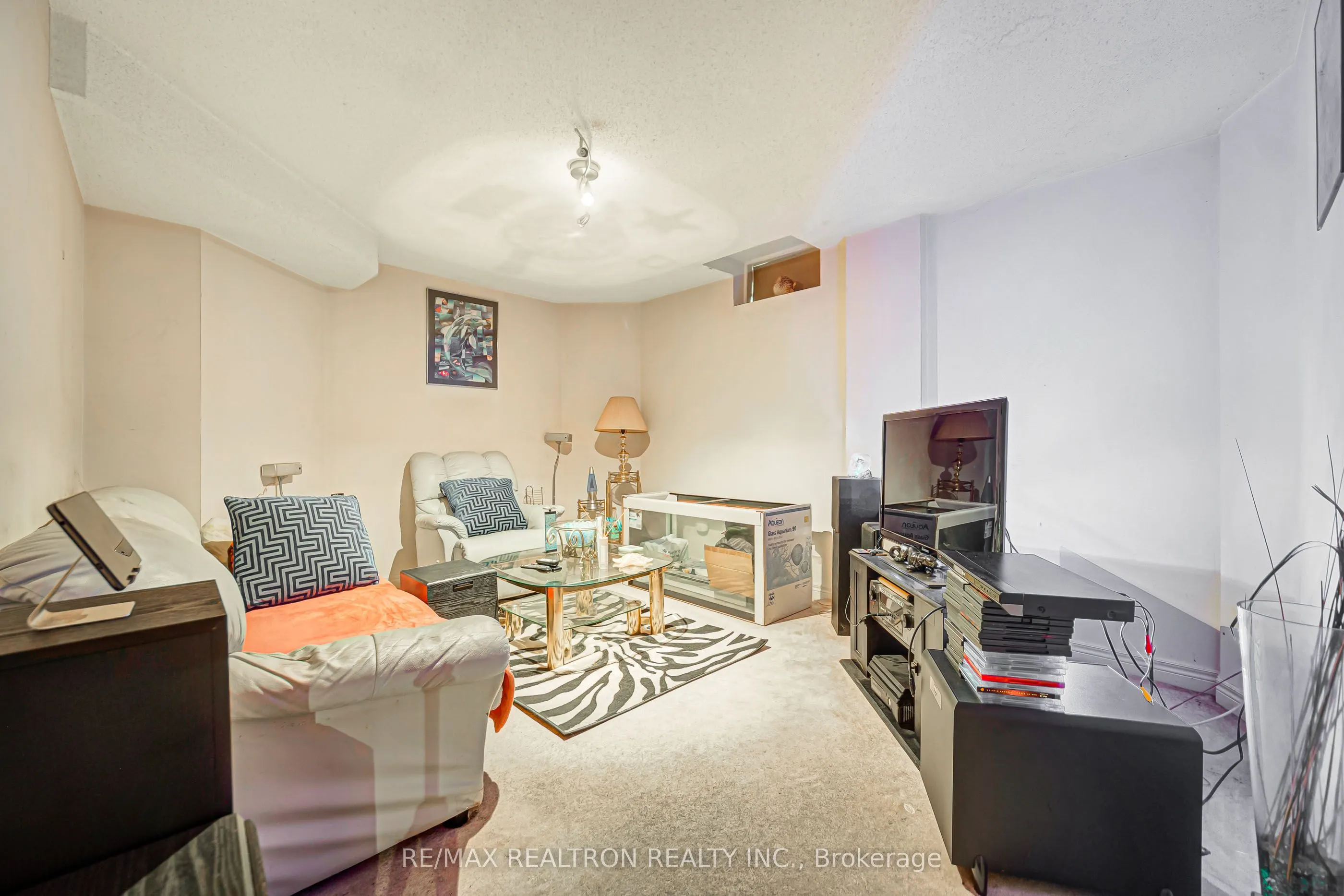 195 Kale Crescent