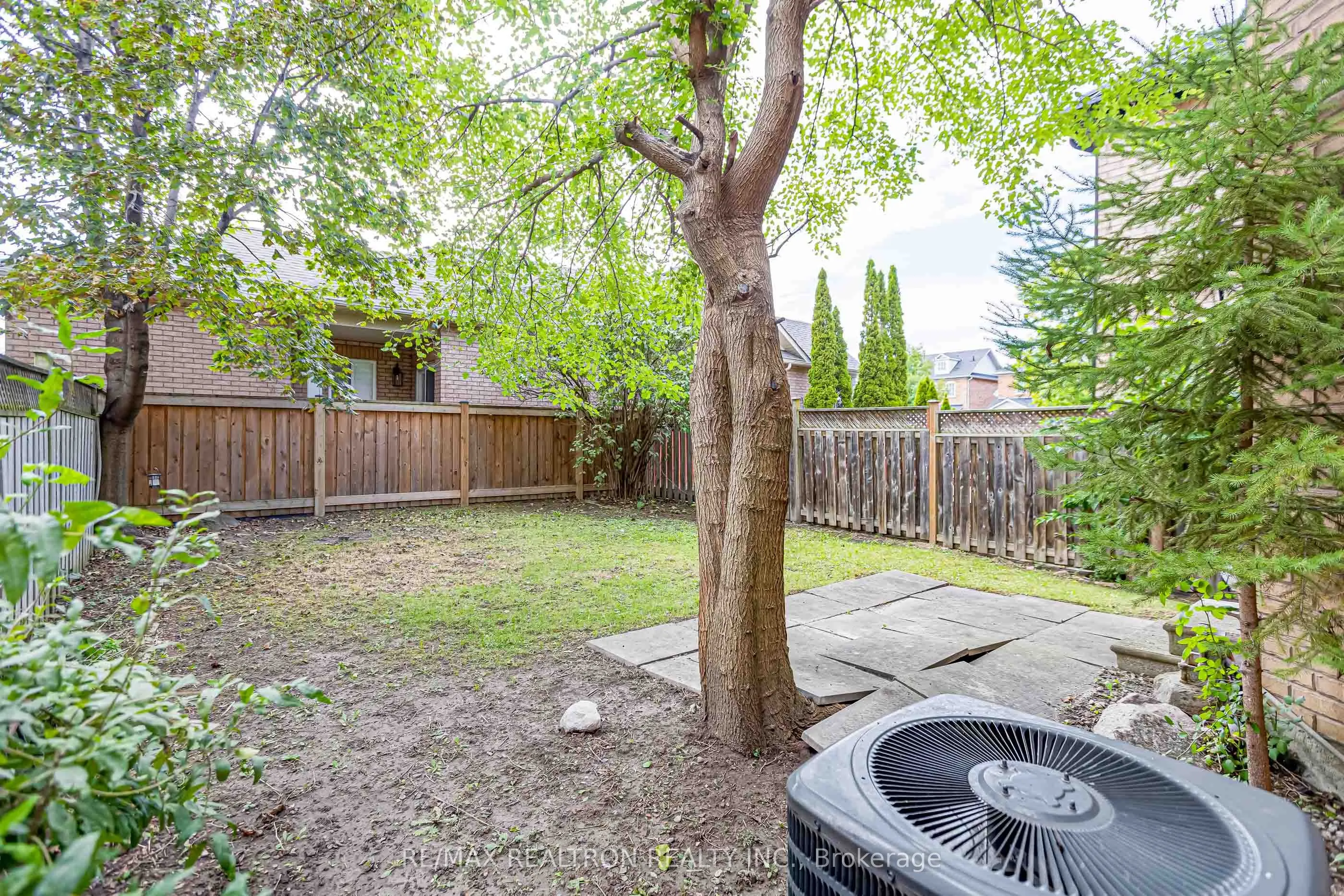 195 Kale Crescent