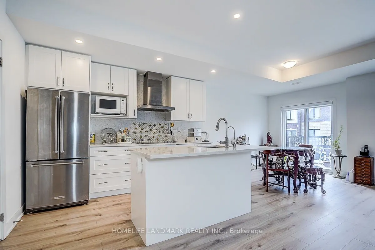 25 Sunbury Lane
