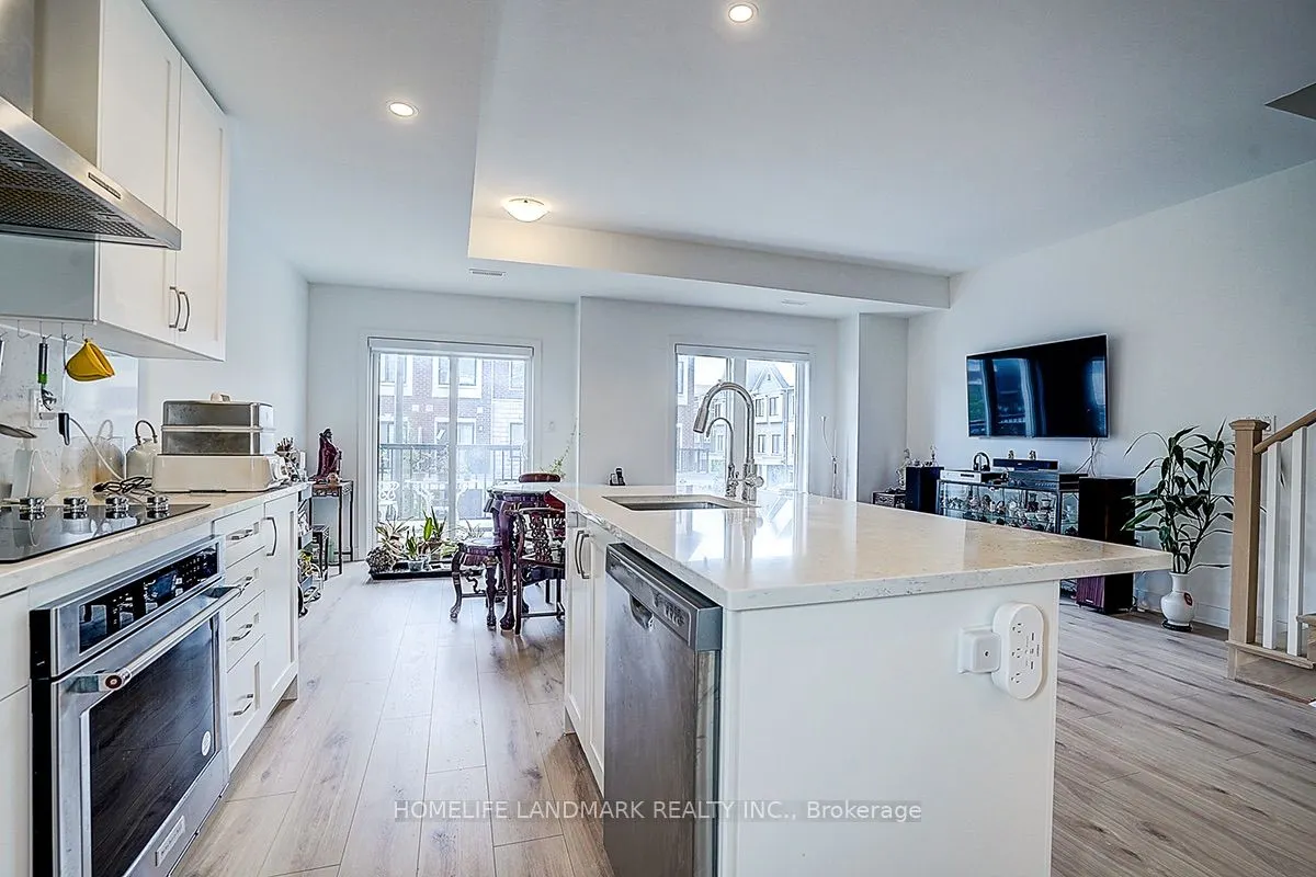 25 Sunbury Lane