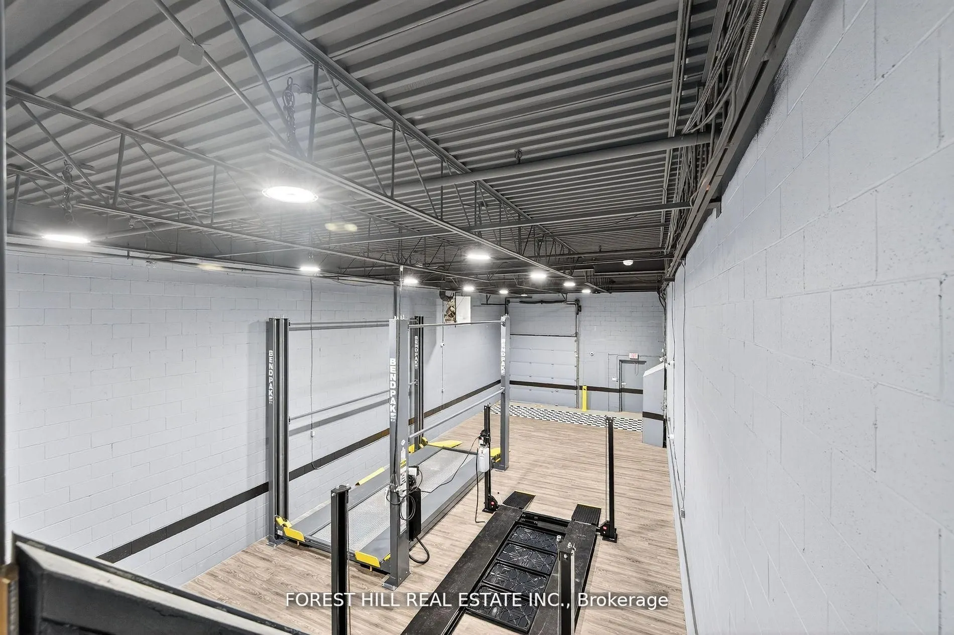 241 Edgeley Boulevard #11
