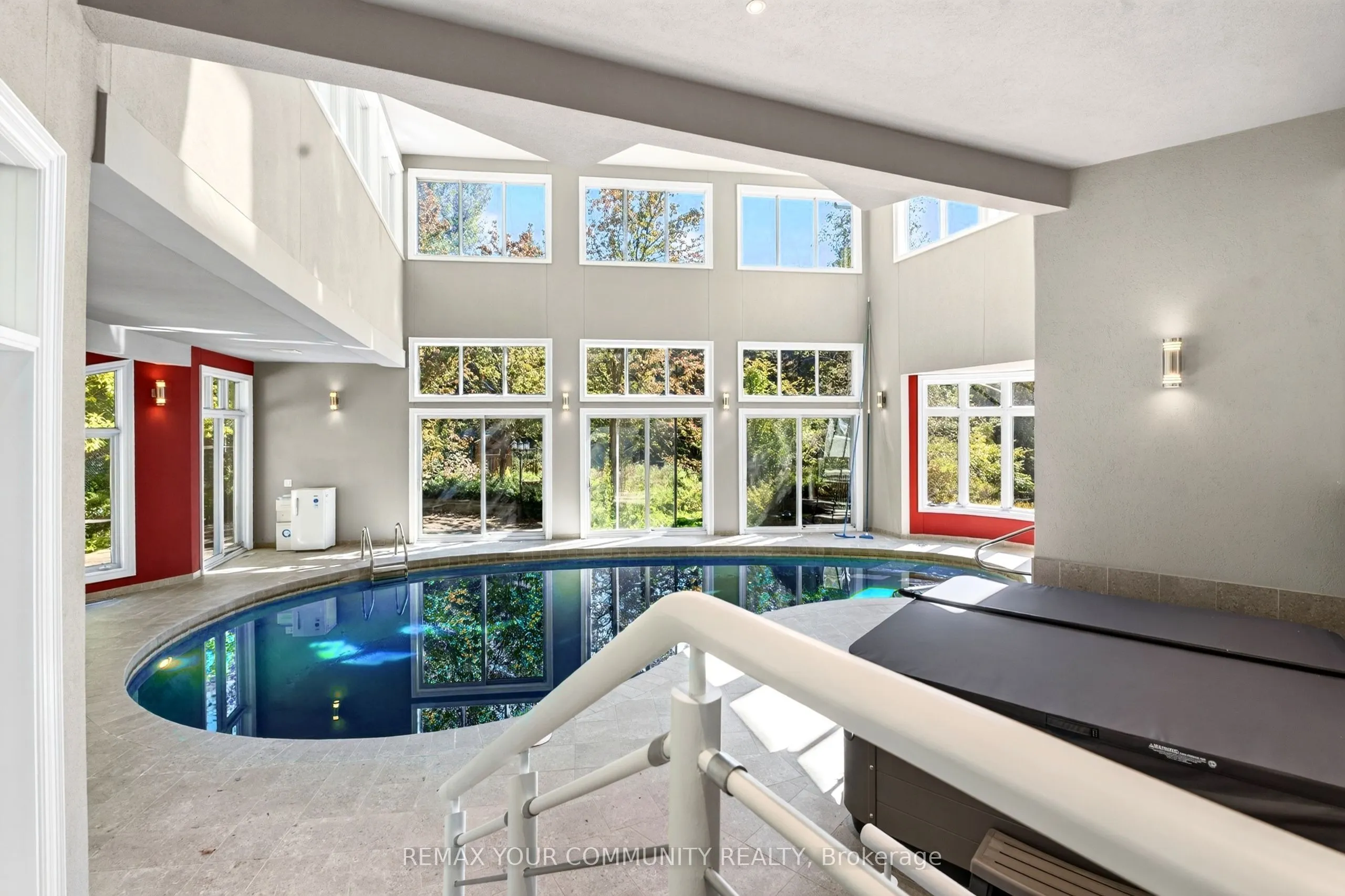 76 Silver Fox Place