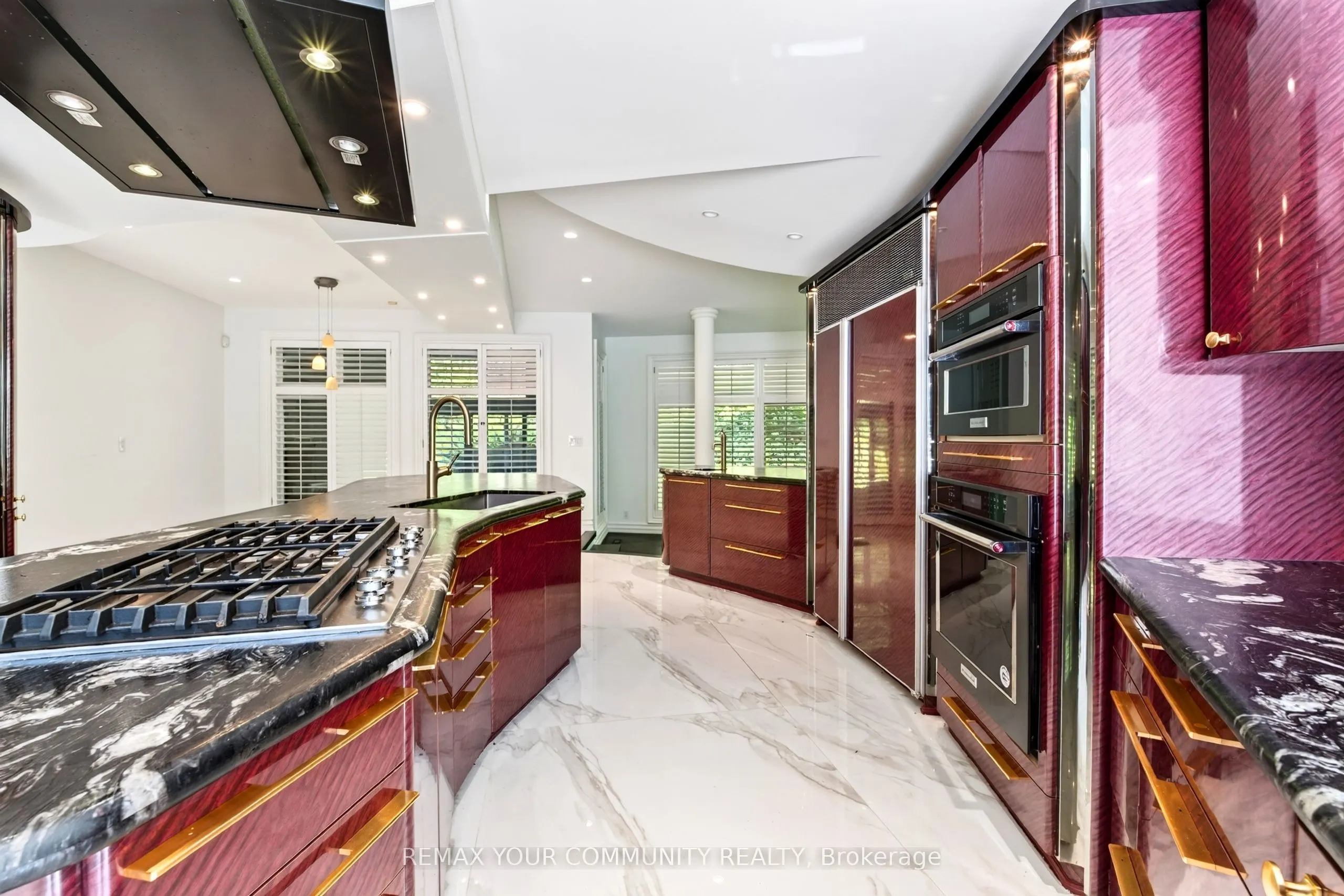 76 Silver Fox Place