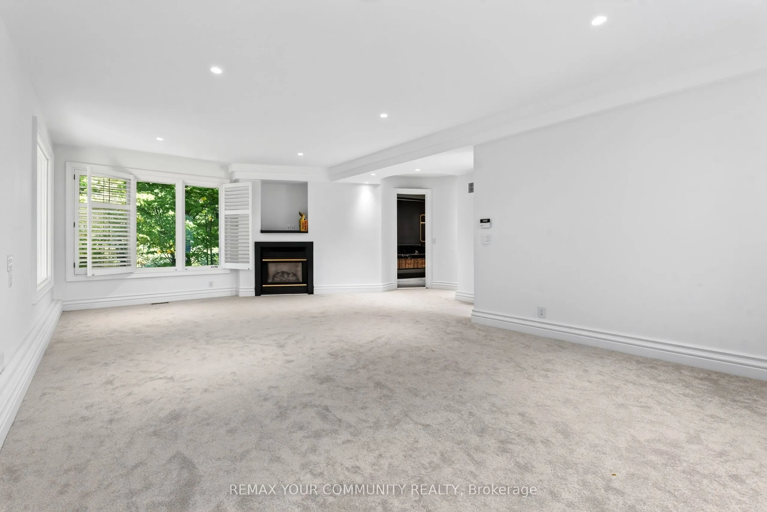 76 Silver Fox Place