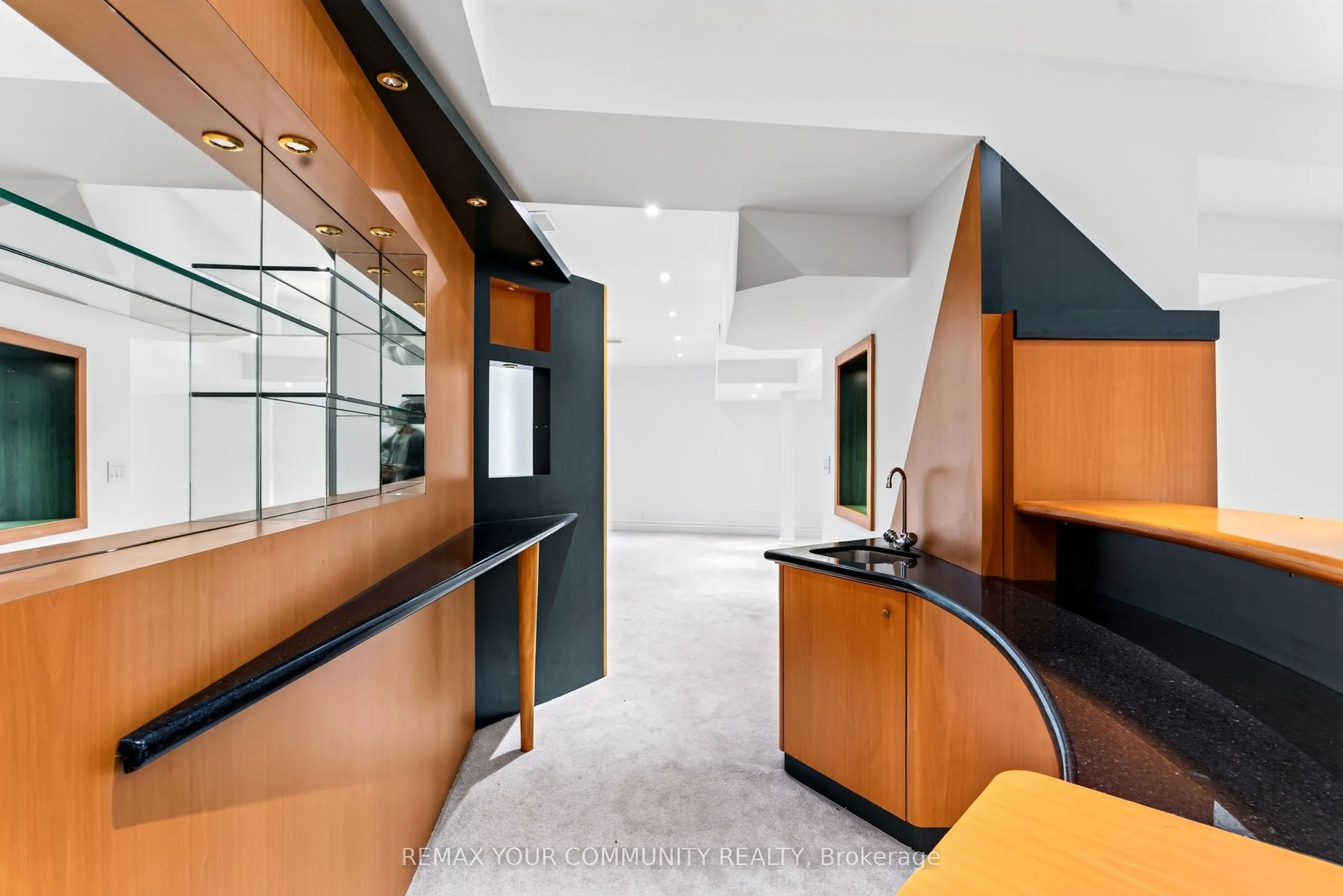 76 Silver Fox Place
