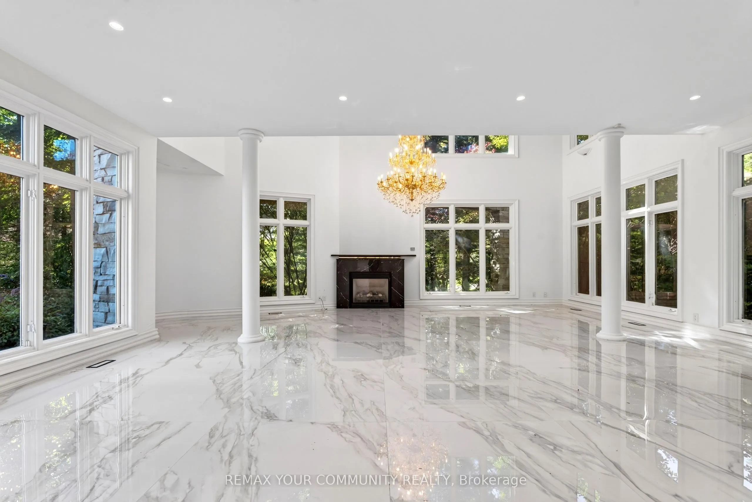 76 Silver Fox Place