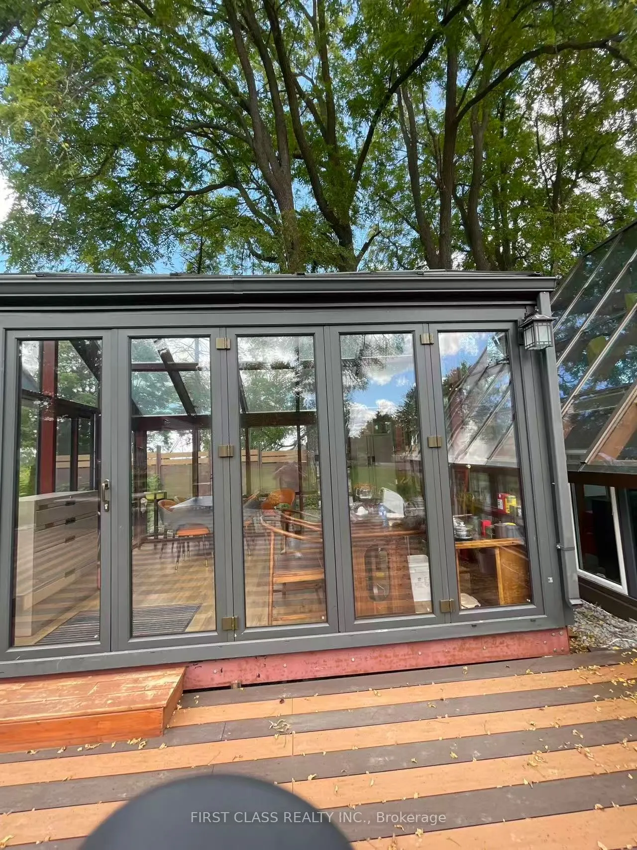 17450 Bathurst Street
