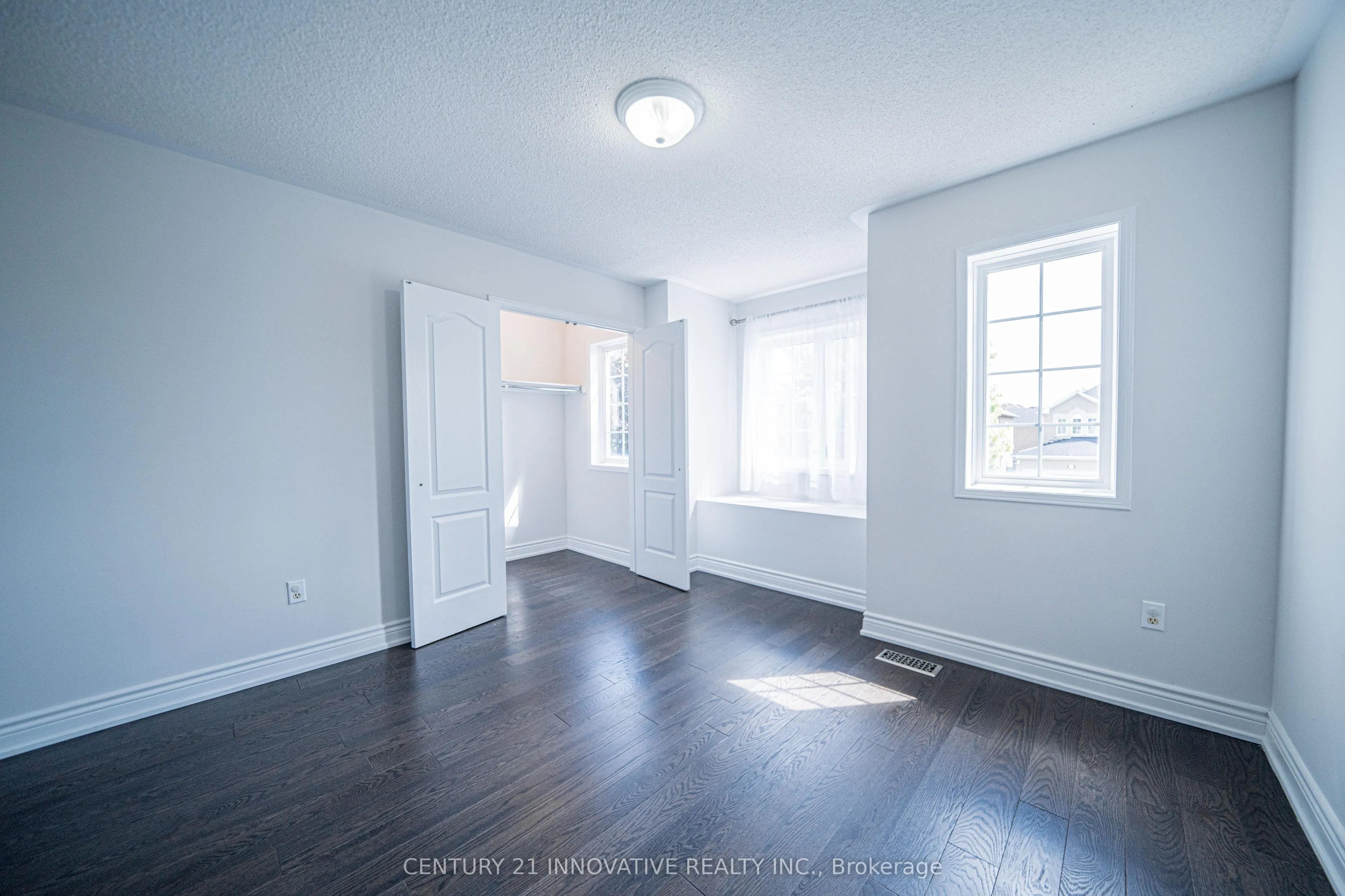 117 Raintree Crescent