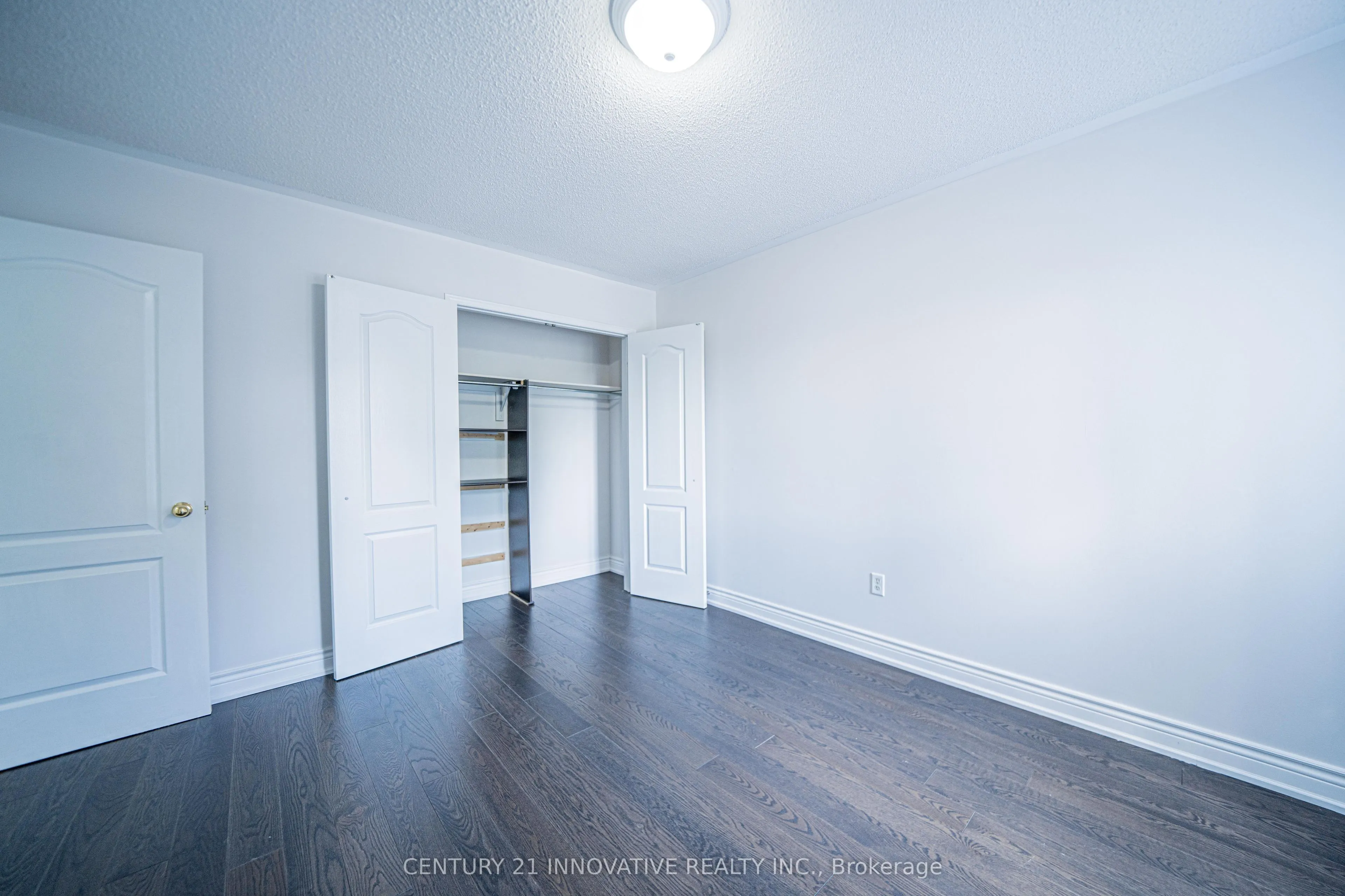 117 Raintree Crescent