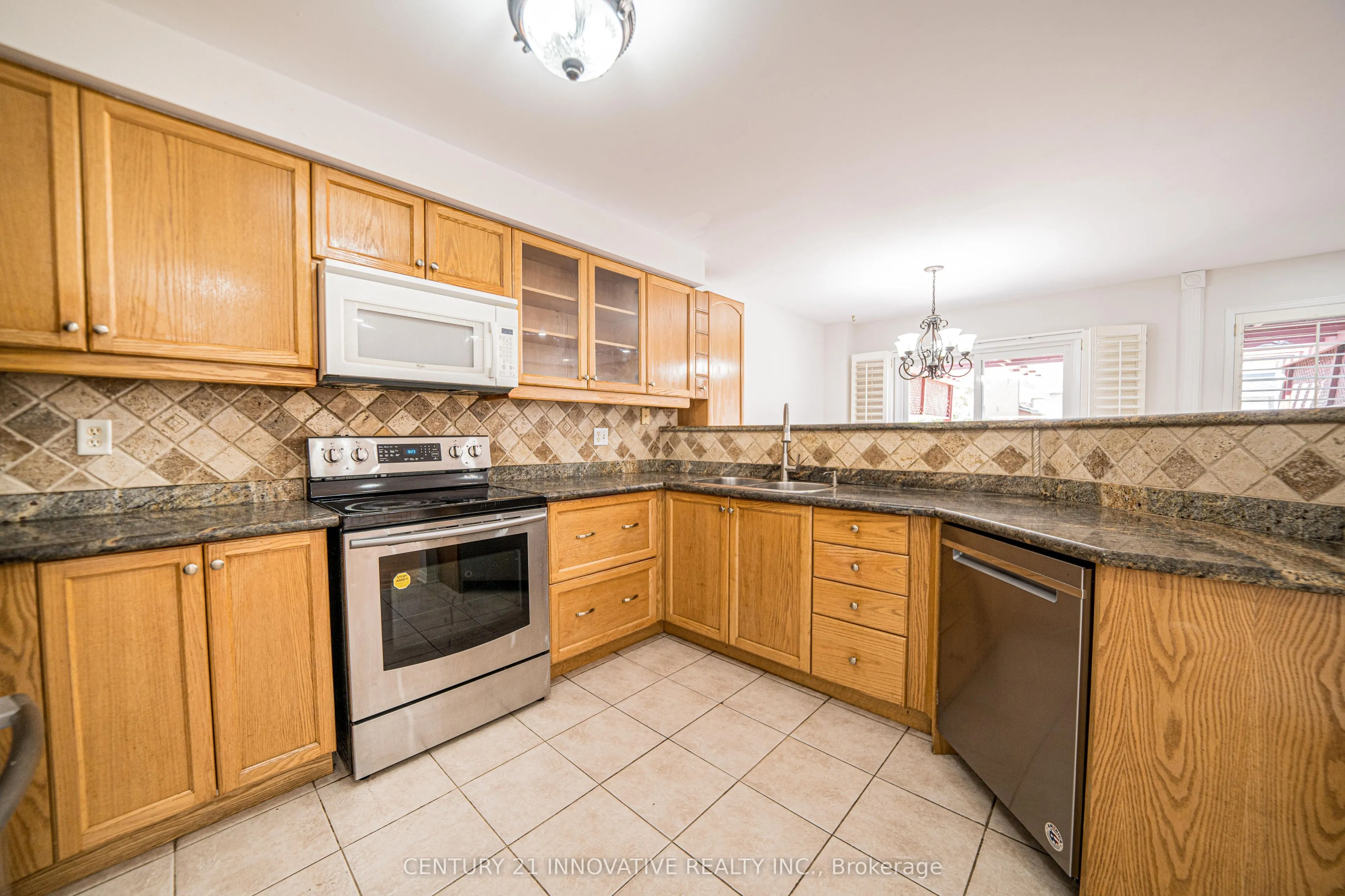 117 Raintree Crescent