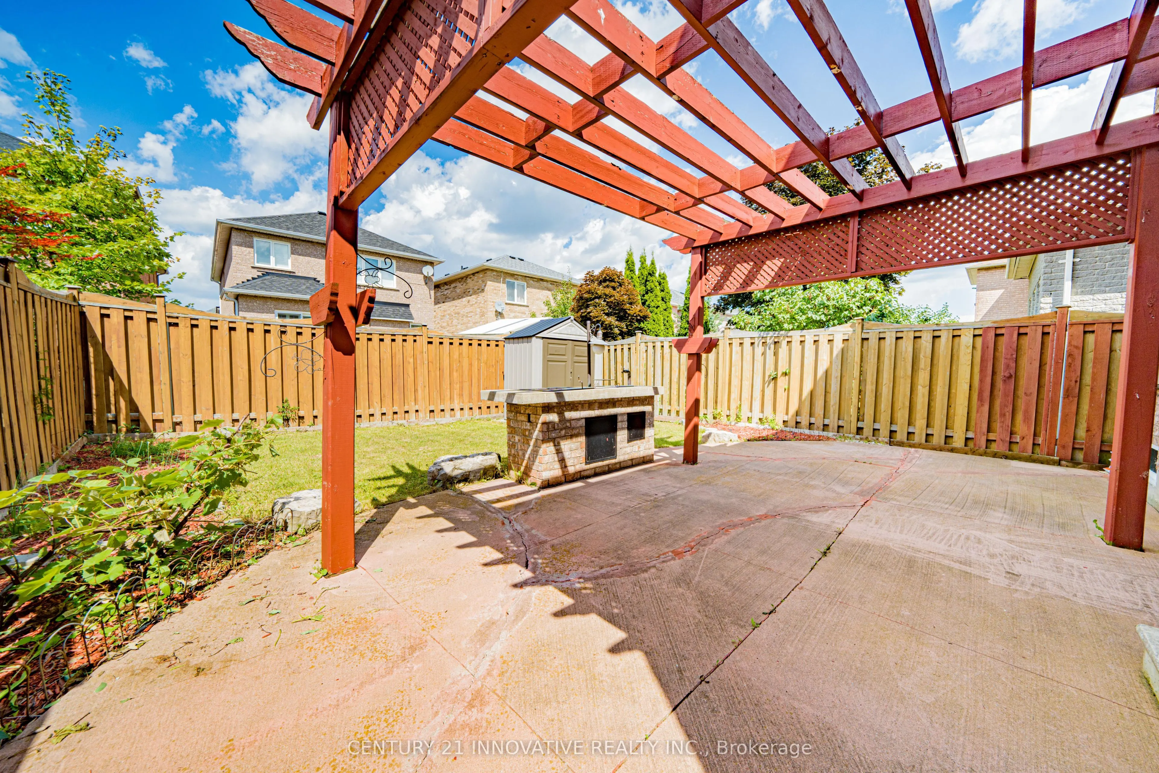 117 Raintree Crescent