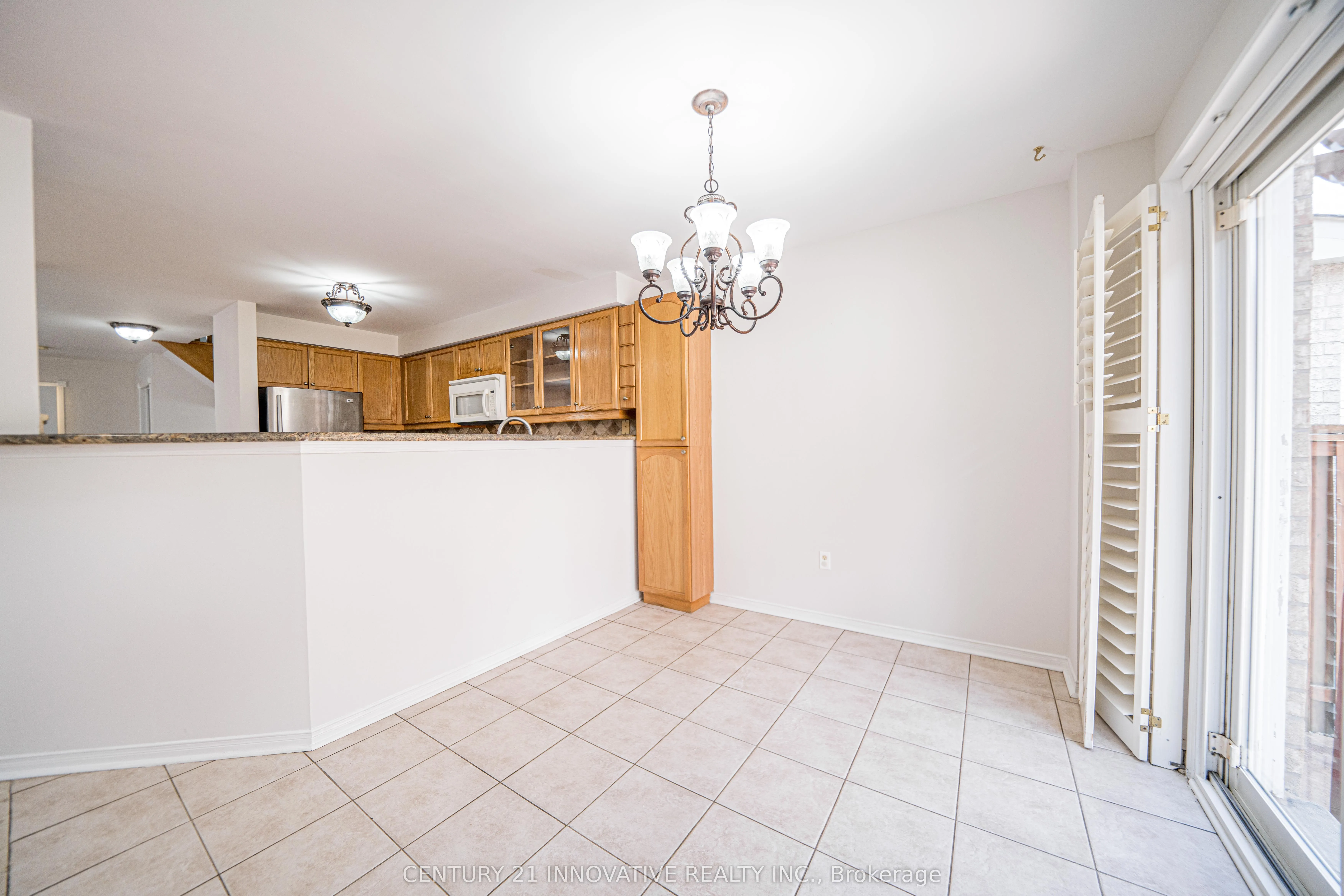 117 Raintree Crescent