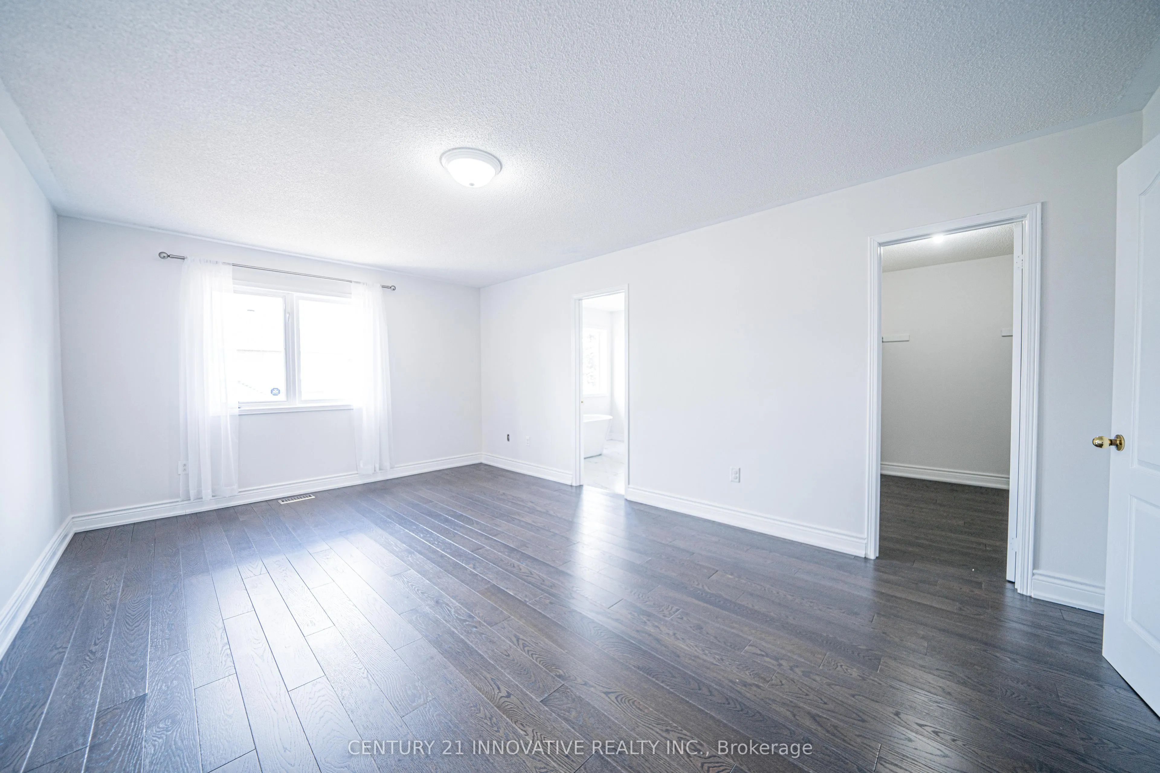 117 Raintree Crescent