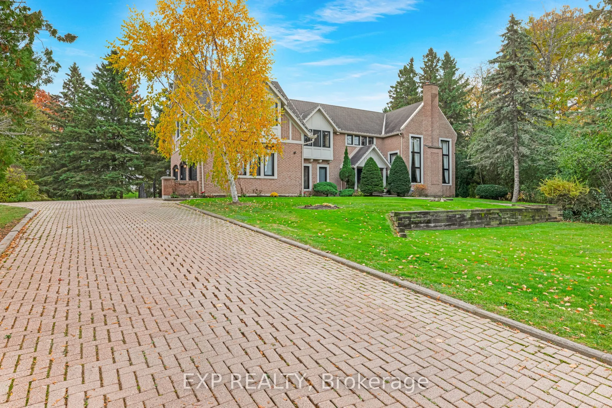 15 Jarvis Avenue