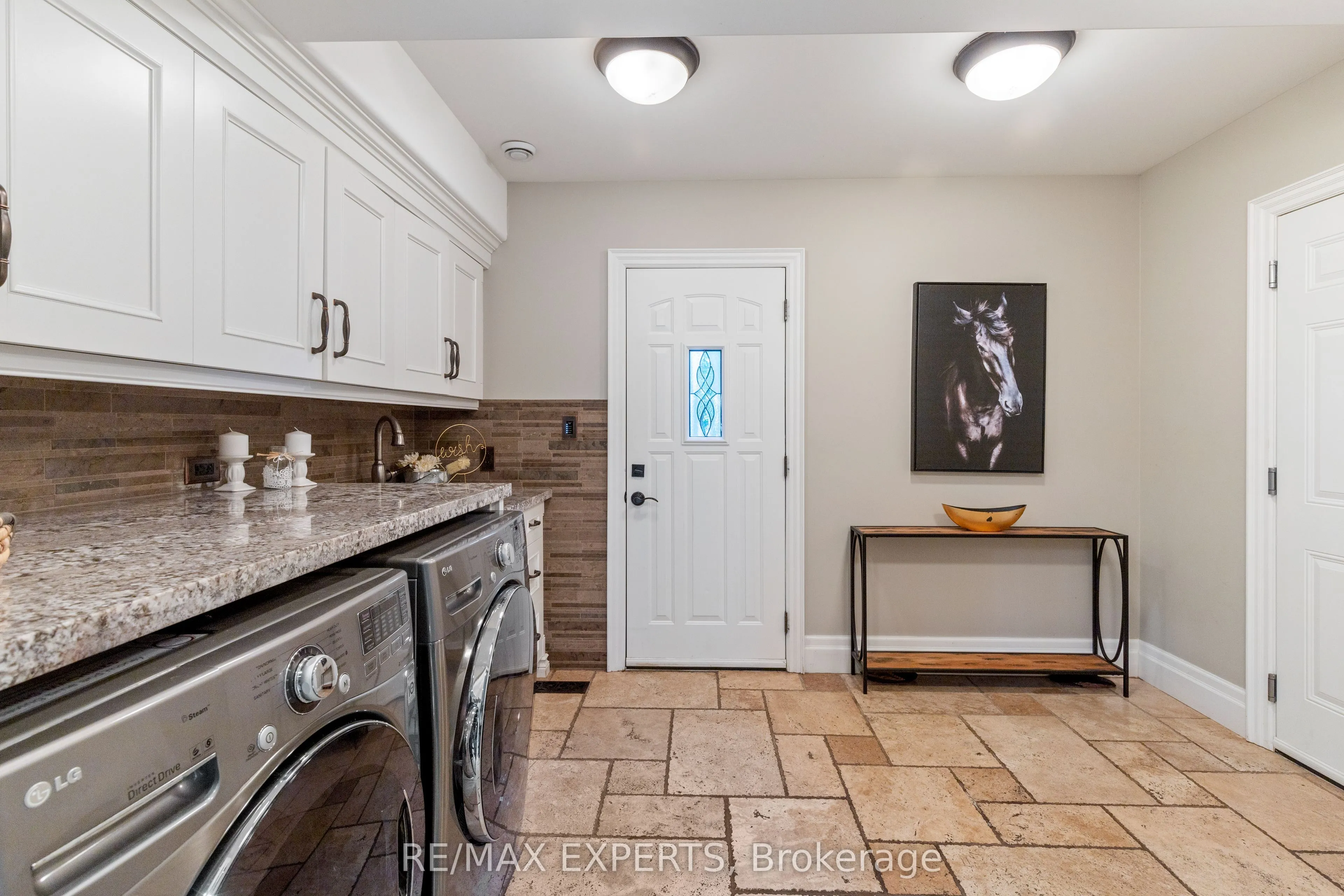 5409 25th Side Road E