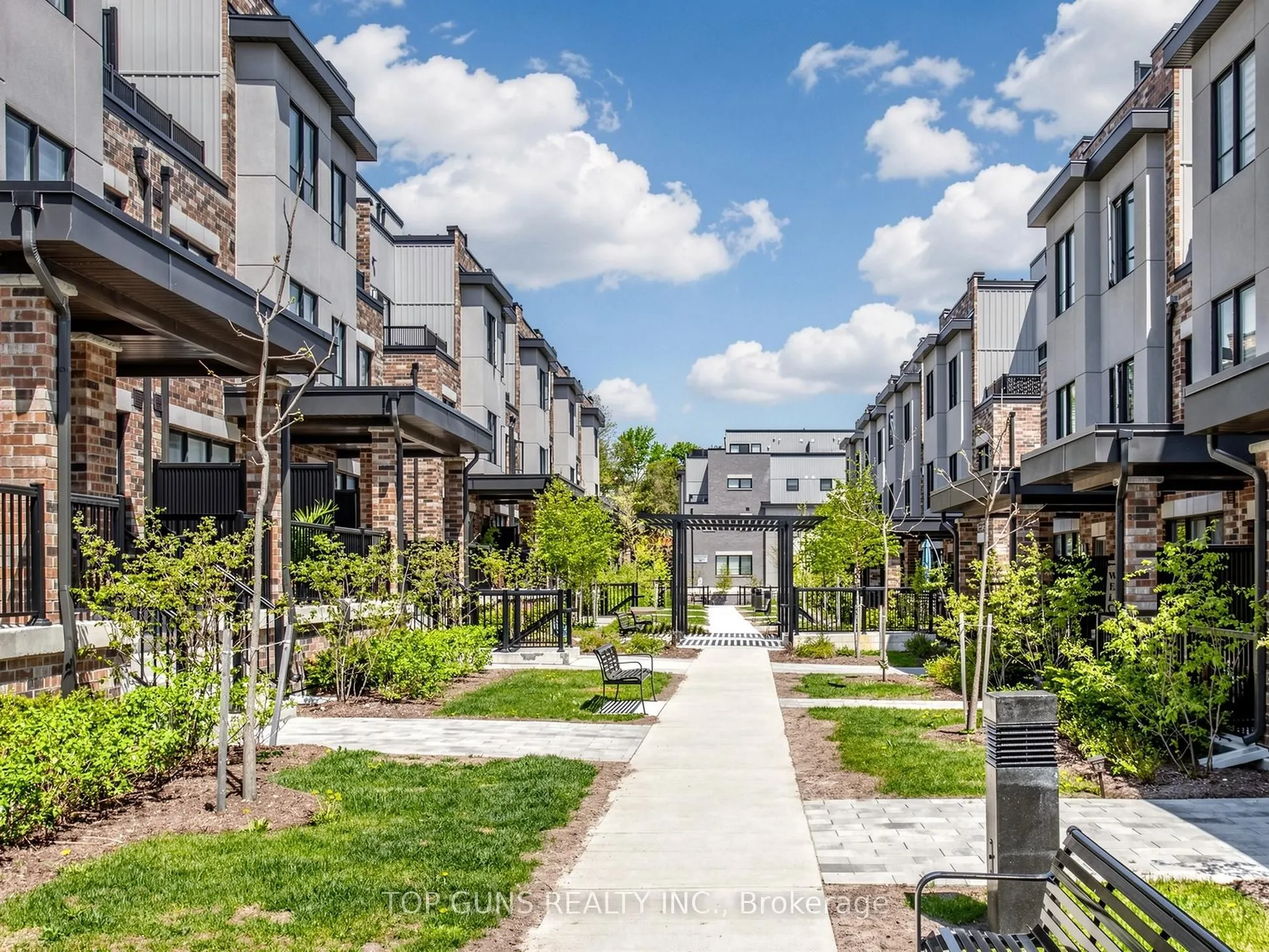 50 Baynes Way #4