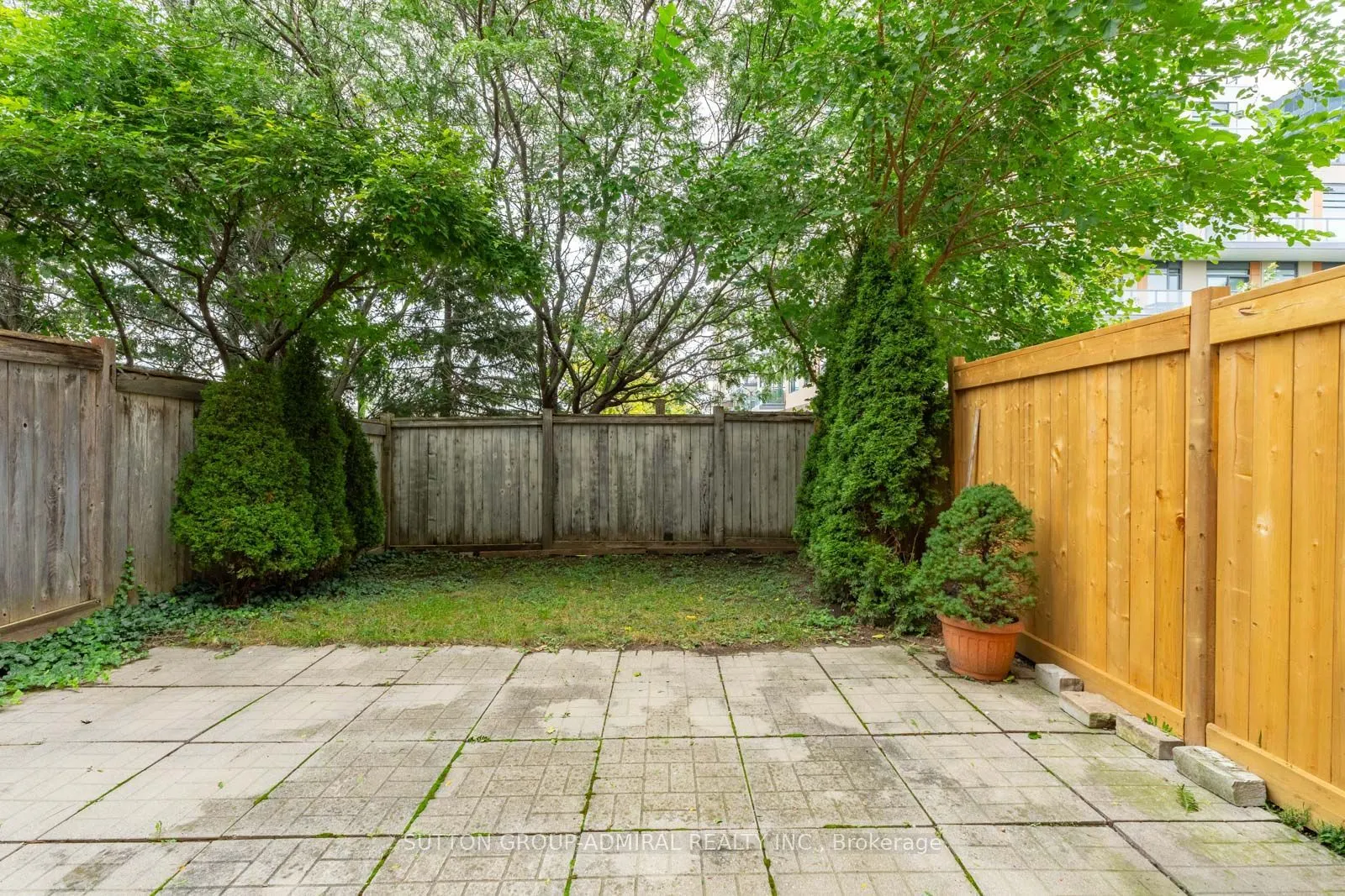37 Kingsbridge Circle